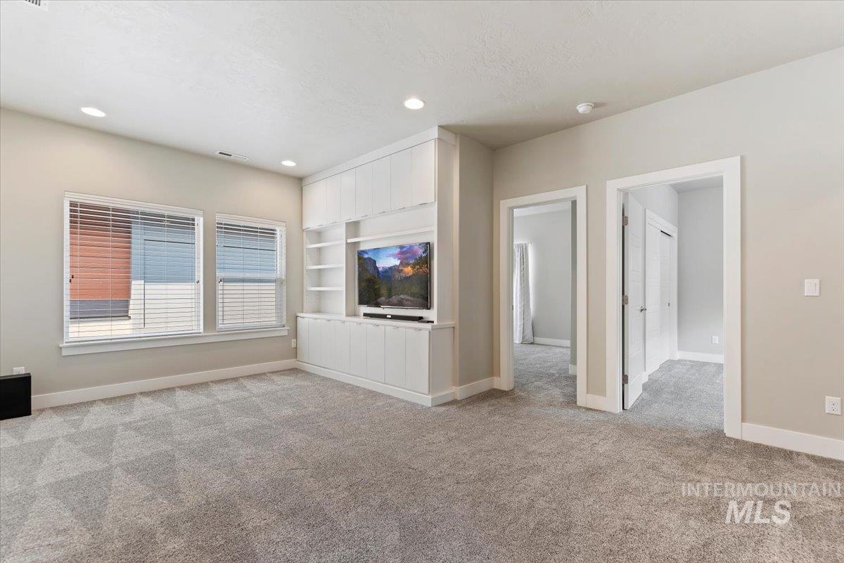 1232 E Lone Shore Dr, Eagle, Idaho 83616, 3 Bedrooms, 2.5 Bathrooms, Residential For Sale, Price $759,990,MLS 98996825