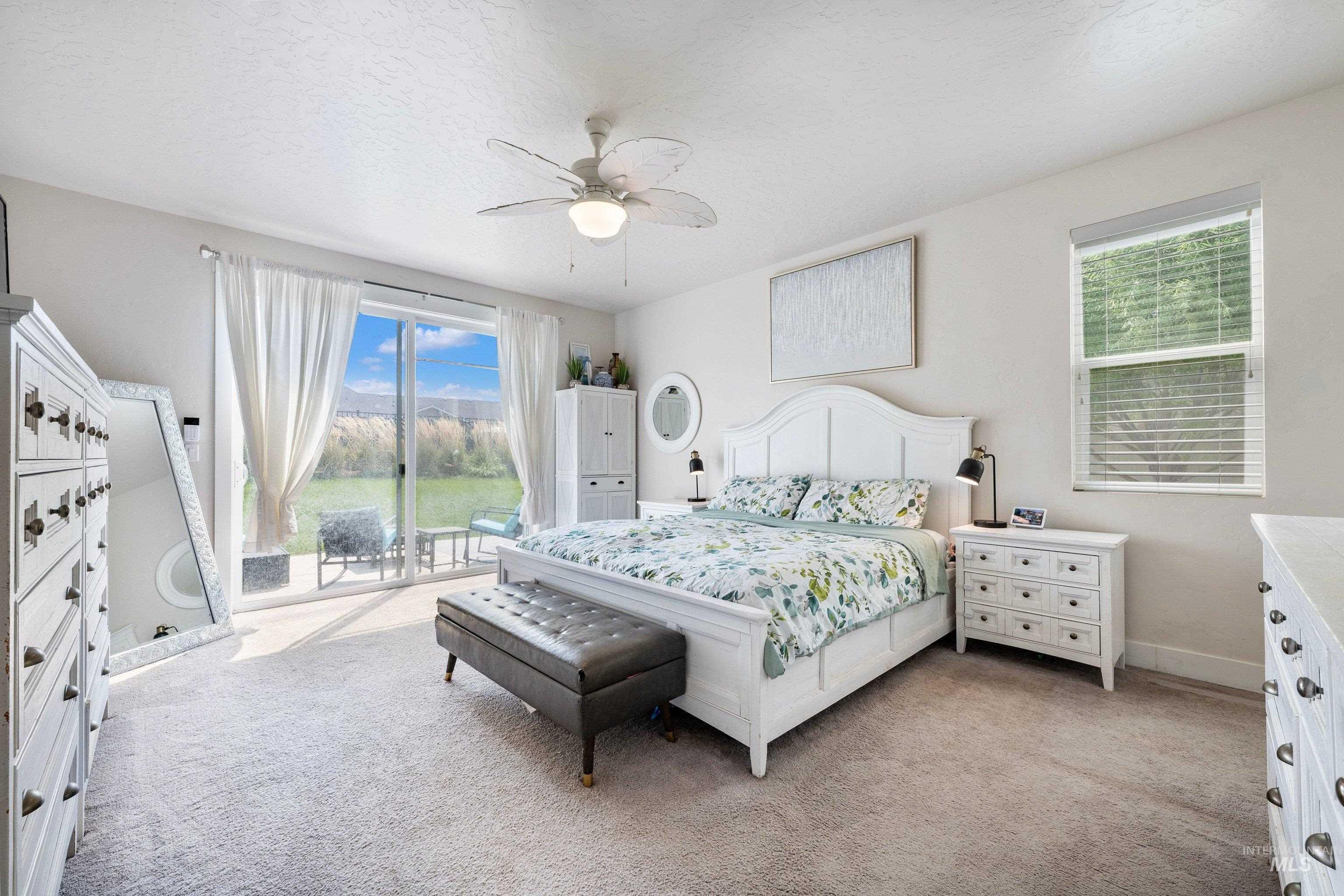 2095 N Windmill Way, Kuna, Idaho 83642, 3 Bedrooms, 3 Bathrooms, Residential For Sale, Price $599,700,MLS 98996828