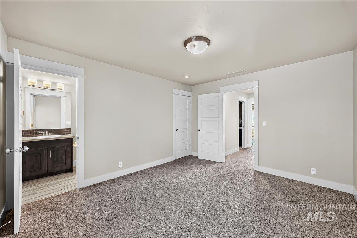 2875 S Brandenberg Ave, Eagle, Idaho 83616, 5 Bedrooms, 4 Bathrooms, Residential For Sale, Price $1,095,000,MLS 98996833