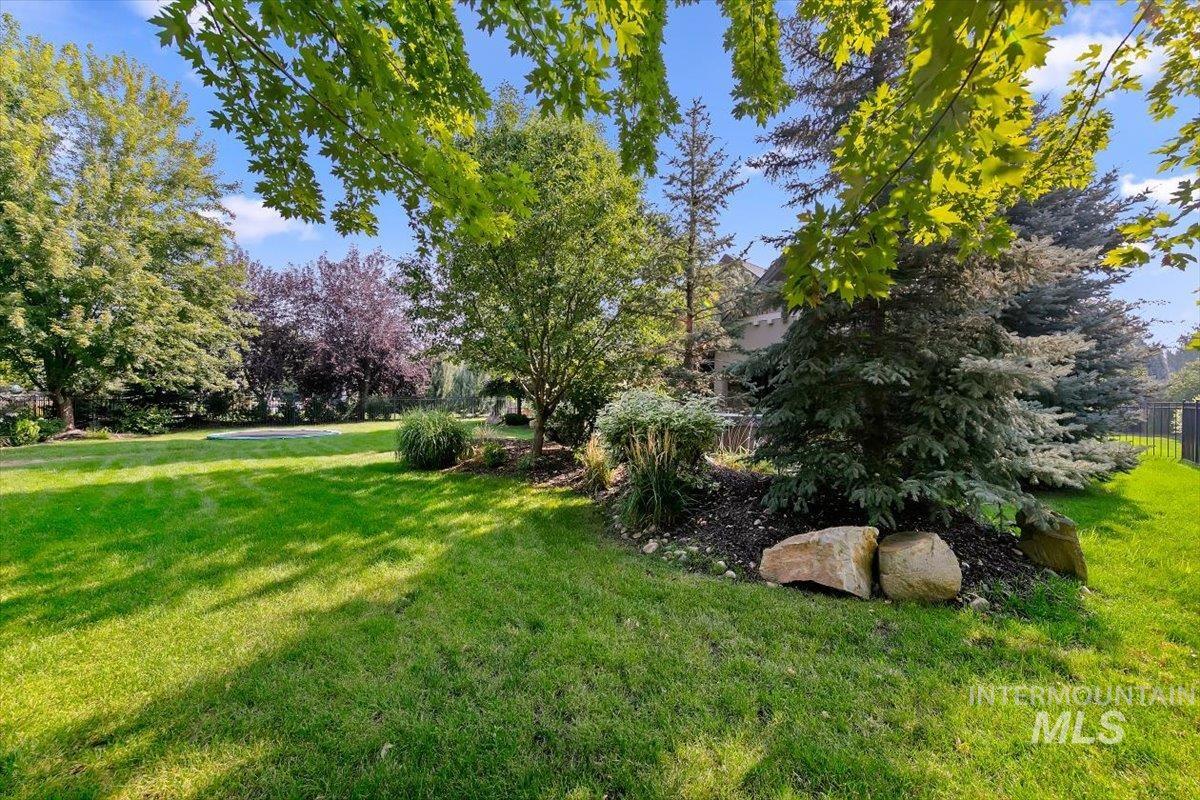 2875 S Brandenberg Ave, Eagle, Idaho 83616, 5 Bedrooms, 4 Bathrooms, Residential For Sale, Price $1,095,000,MLS 98996833