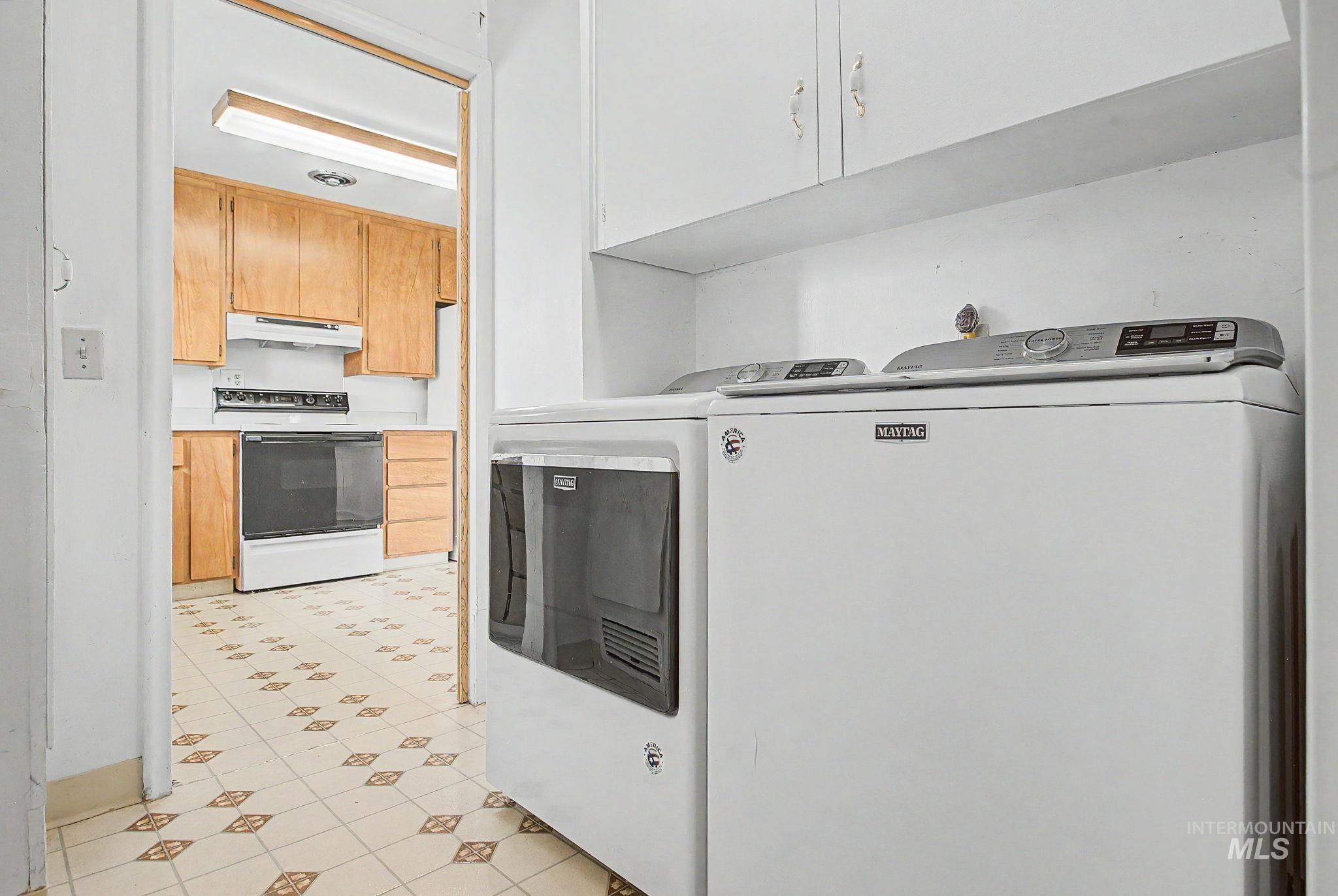 1325 7th Street, Clarkston, Washington 99403, 2 Bedrooms, 2 Bathrooms, Residential For Sale, Price $319,900,MLS 98996834