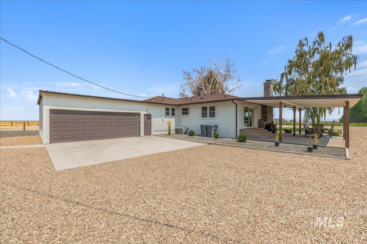 23011 Allendale Rd, Wilder, Idaho 83676, 5 Bedrooms, 3 Bathrooms, Residential For Sale, Price $875,000,MLS 98996836