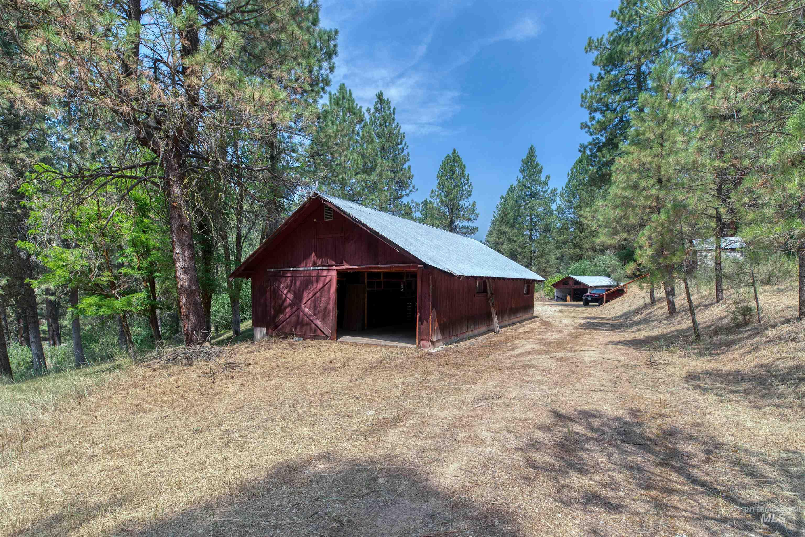 3079 HWY 21, Idaho City, Idaho 83716, 3 Bedrooms, 2 Bathrooms, Residential For Sale, Price $1,189,000,MLS 98996837