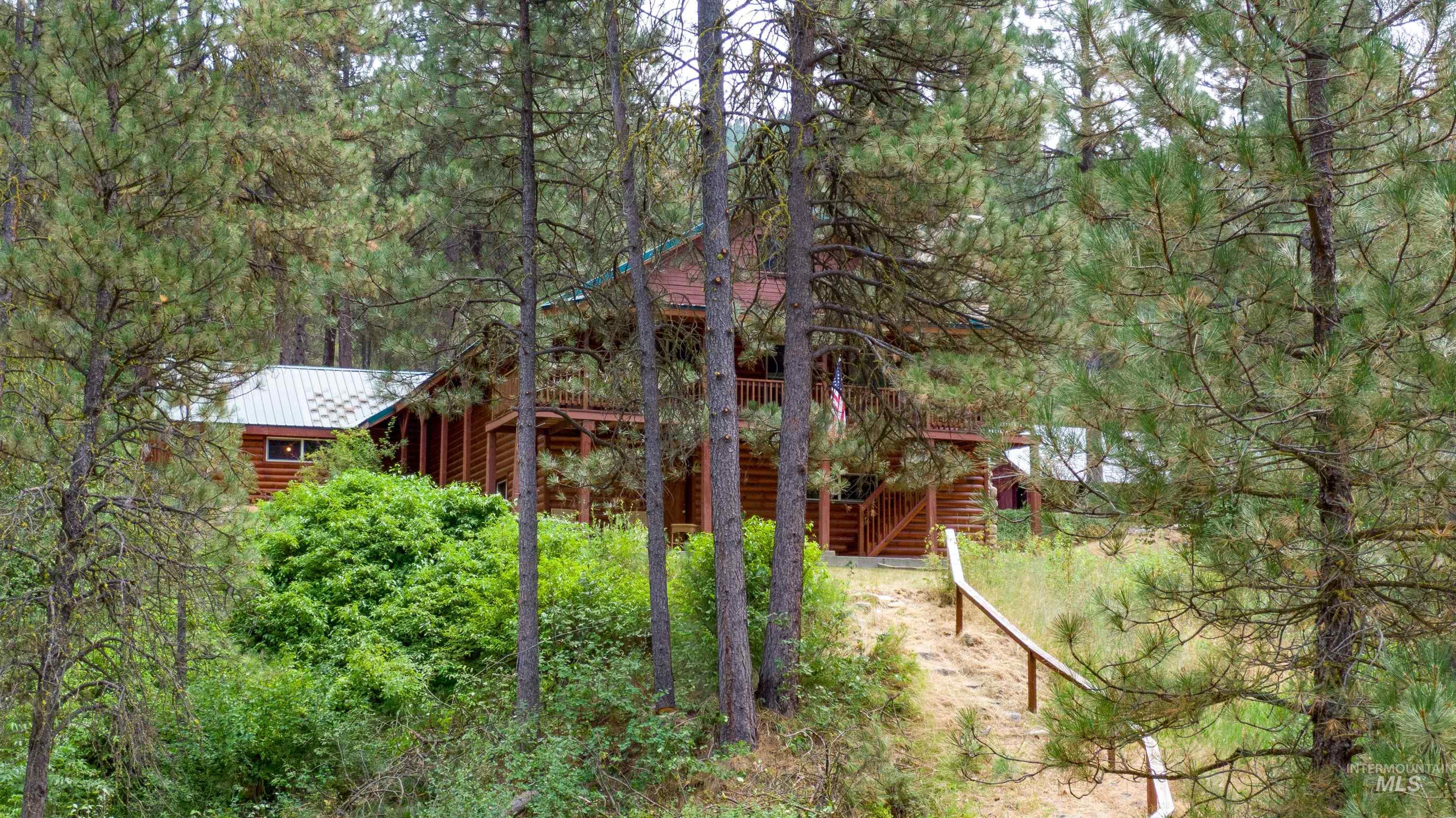 3079 HWY 21, Idaho City, Idaho 83716, 3 Bedrooms, 2 Bathrooms, Residential For Sale, Price $1,189,000,MLS 98996837