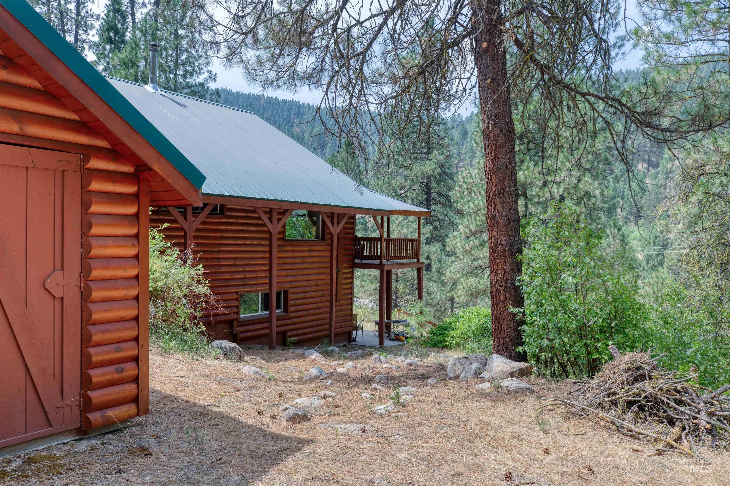 3079 HWY 21, Idaho City, Idaho 83716, 3 Bedrooms, 2 Bathrooms, Residential For Sale, Price $1,189,000,MLS 98996837
