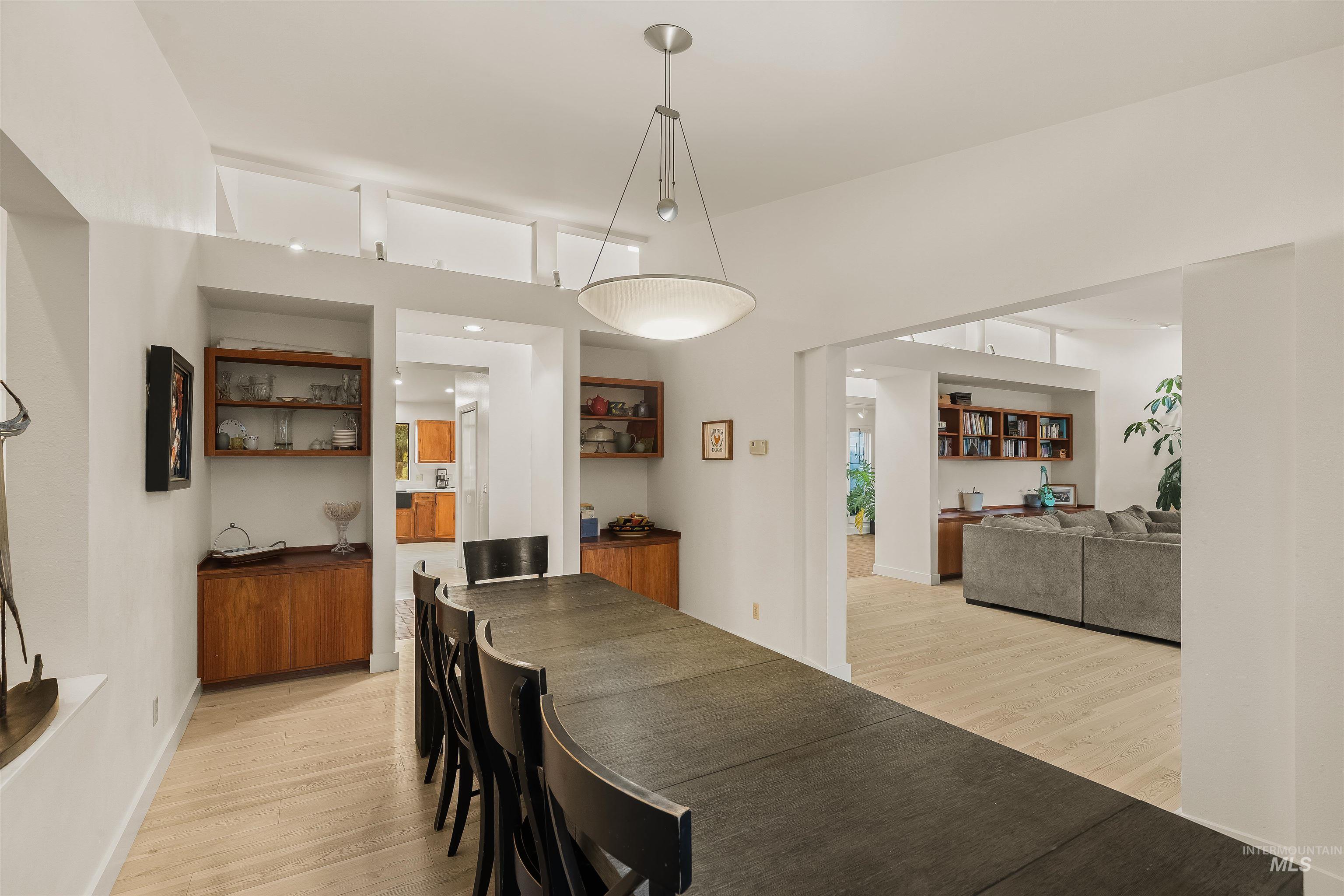 2048 Arborcrest Rd, Moscow, Idaho 83843, 6 Bedrooms, 3 Bathrooms, Residential For Sale, Price $1,200,000, 98996839