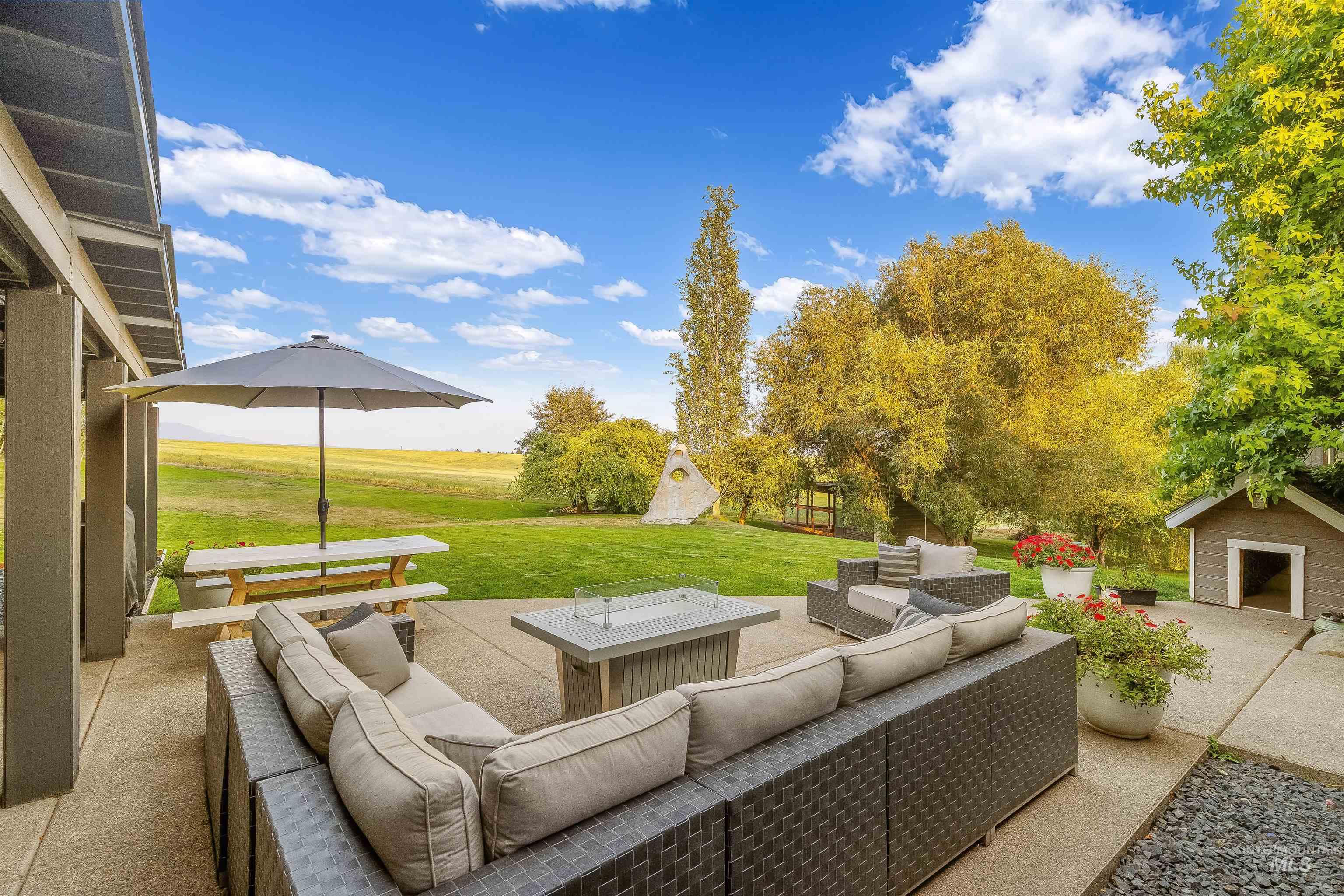 2048 Arborcrest Rd, Moscow, Idaho 83843, 6 Bedrooms, 3 Bathrooms, Residential For Sale, Price $1,200,000, 98996839
