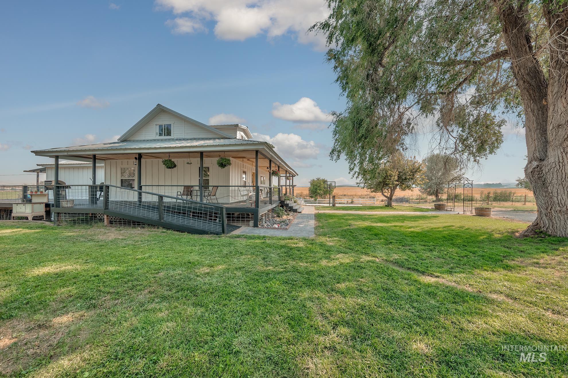 1951 6th Ave W., Vale, Oregon 97918, 5 Bedrooms, 3 Bathrooms, Residential For Sale, Price $670,000,MLS 98996841