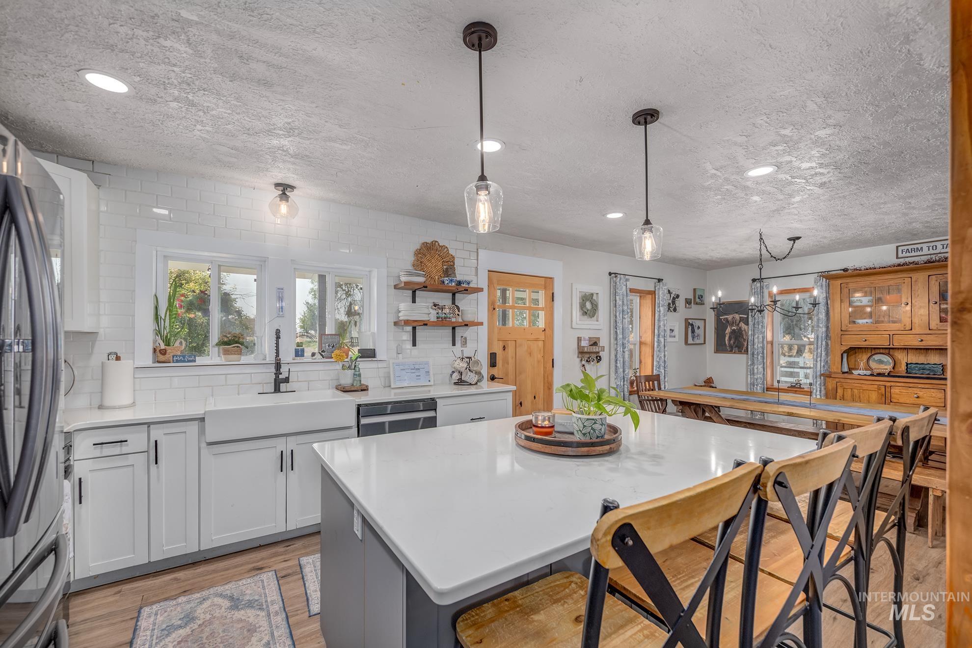 1951 6th Ave W., Vale, Oregon 97918, 5 Bedrooms, 3 Bathrooms, Residential For Sale, Price $670,000,MLS 98996841