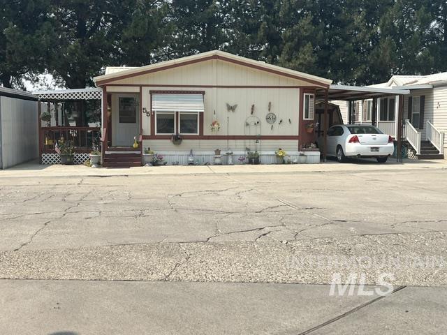 2701 N Alder, Fruitland, Idaho 83619, 2 Bedrooms, 2 Bathrooms, Residential For Sale, Price $104,500,MLS 98996843