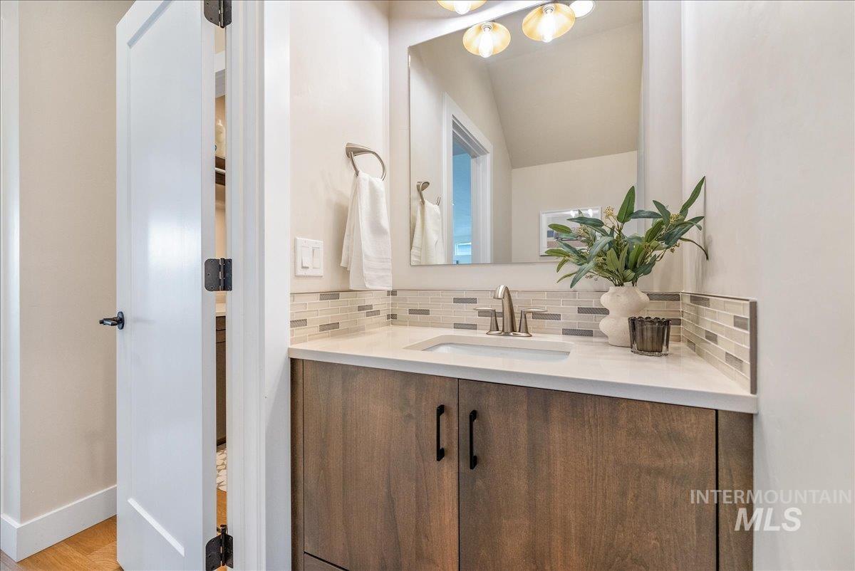 4655 W Fern Vista Court, Meridian, Idaho 83646, 4 Bedrooms, 3.5 Bathrooms, Residential For Sale, Price $810,000,MLS 98996846