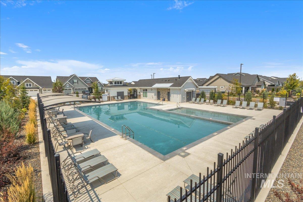 4655 W Fern Vista Court, Meridian, Idaho 83646, 4 Bedrooms, 3.5 Bathrooms, Residential For Sale, Price $810,000,MLS 98996846
