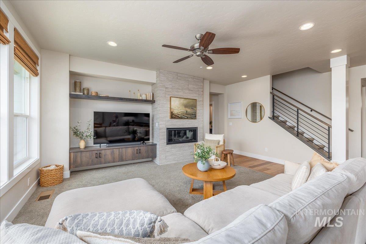 4655 W Fern Vista Court, Meridian, Idaho 83646, 4 Bedrooms, 3.5 Bathrooms, Residential For Sale, Price $810,000,MLS 98996846