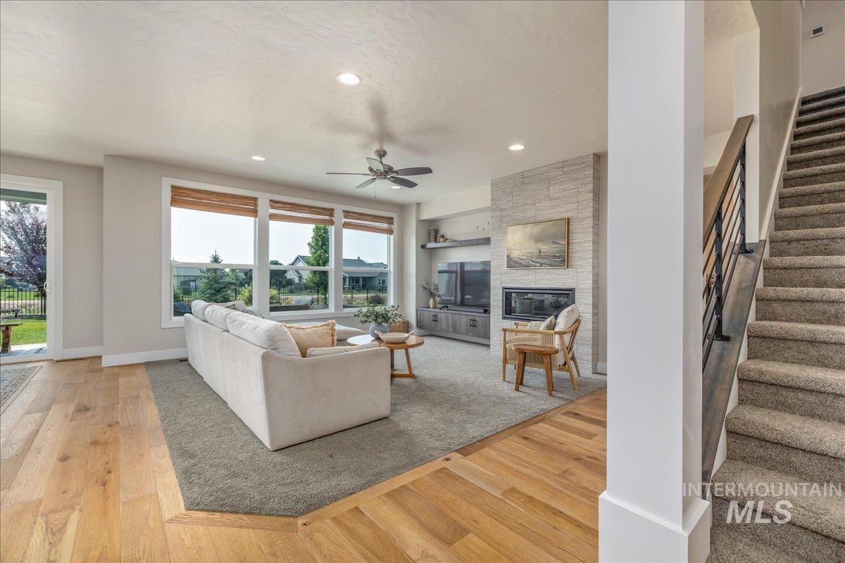 4655 W Fern Vista Court, Meridian, Idaho 83646, 4 Bedrooms, 3.5 Bathrooms, Residential For Sale, Price $810,000,MLS 98996846