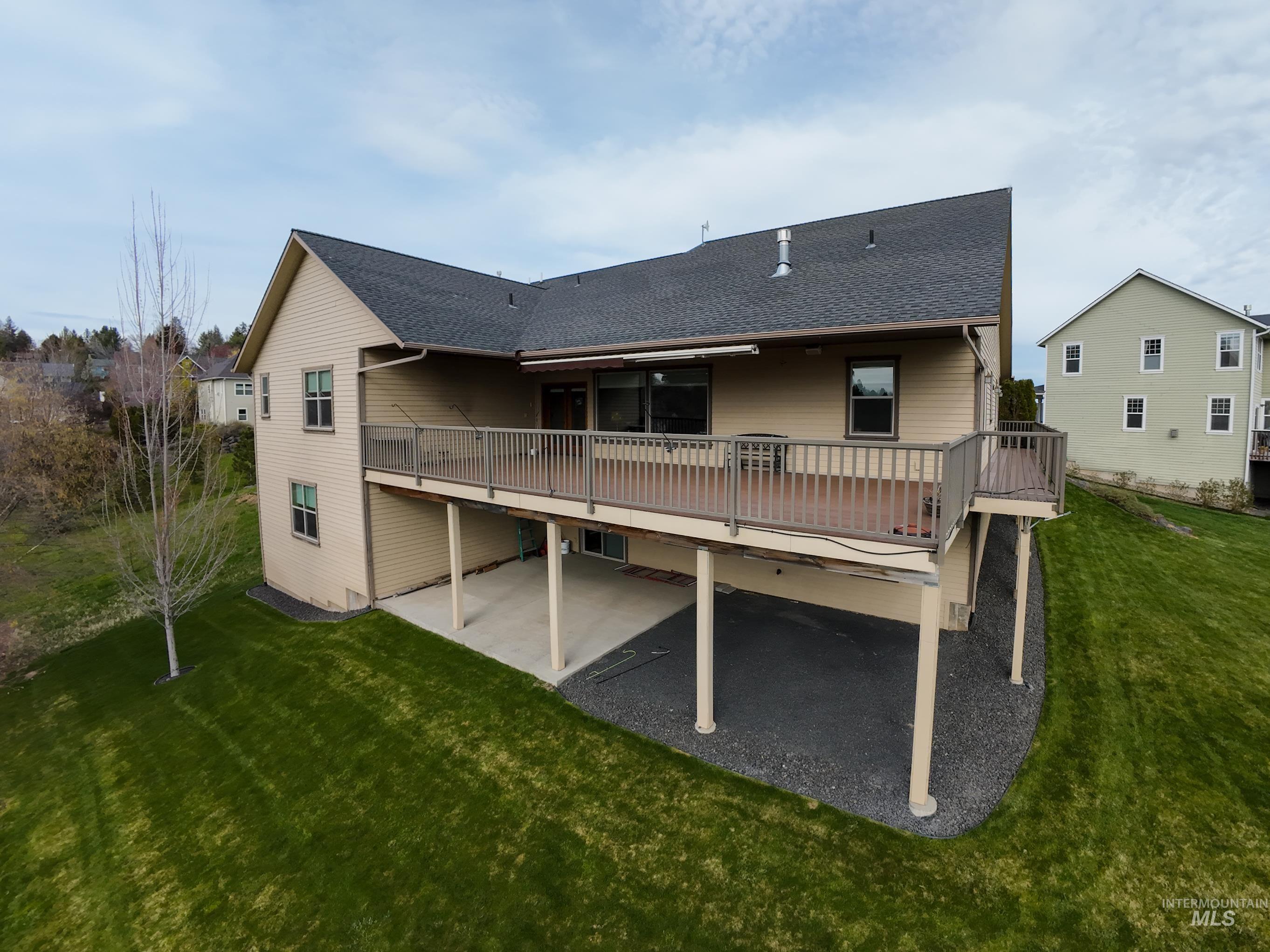 1946 Anderson Pl., Moscow, Idaho 83843, 5 Bedrooms, 3.5 Bathrooms, Residential For Sale, Price $925,000,MLS 98996849