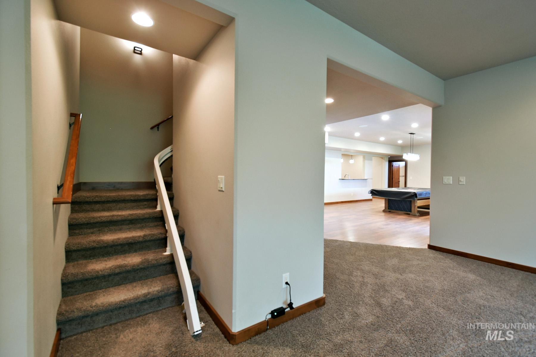 1946 Anderson Pl., Moscow, Idaho 83843, 5 Bedrooms, 3.5 Bathrooms, Residential For Sale, Price $925,000,MLS 98996849