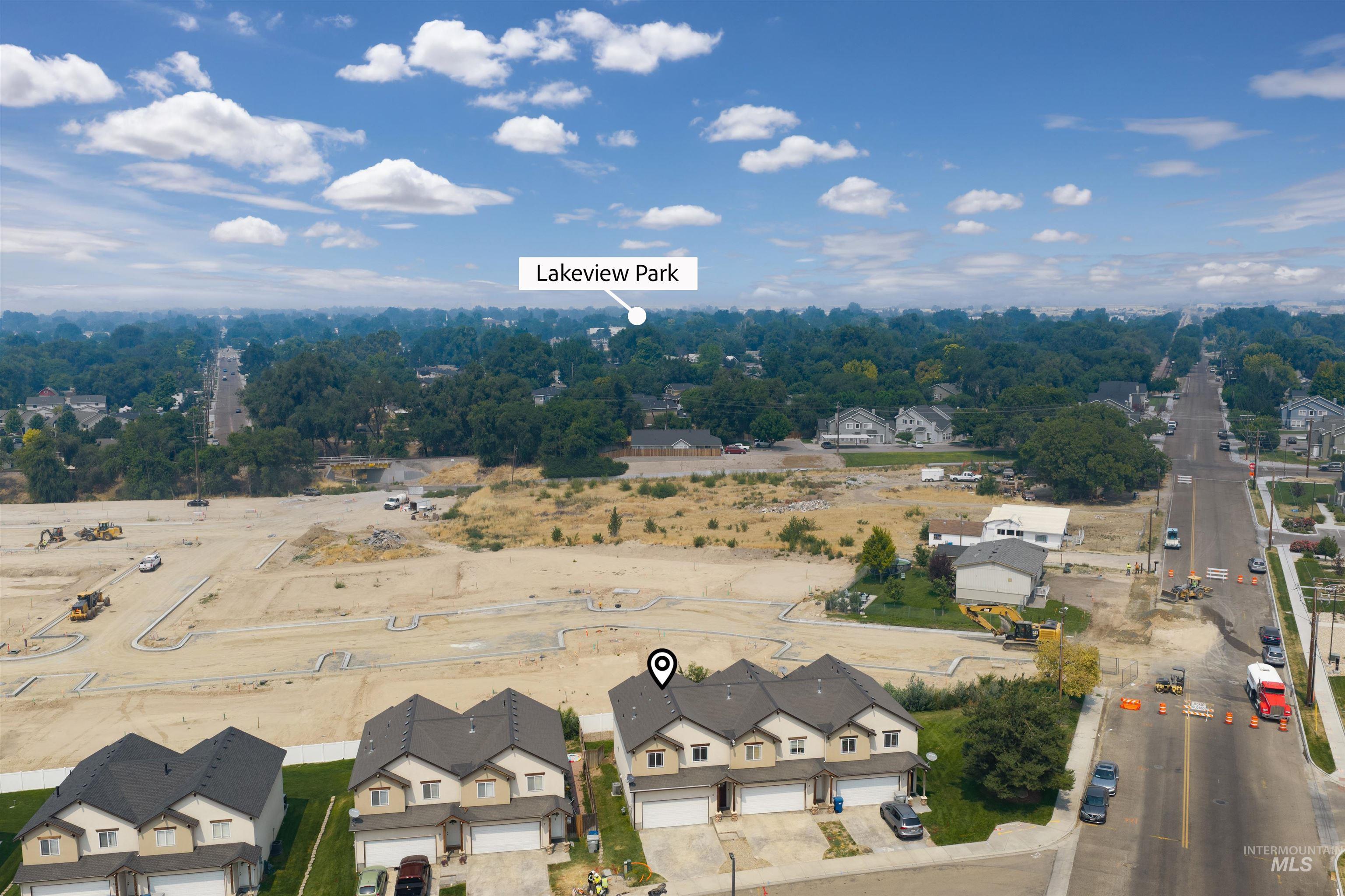 5 S Sugar Loop Ln, Nampa, Idaho 83687, 3 Bedrooms, 2.5 Bathrooms, Residential For Sale, Price $350,000,MLS 98996851