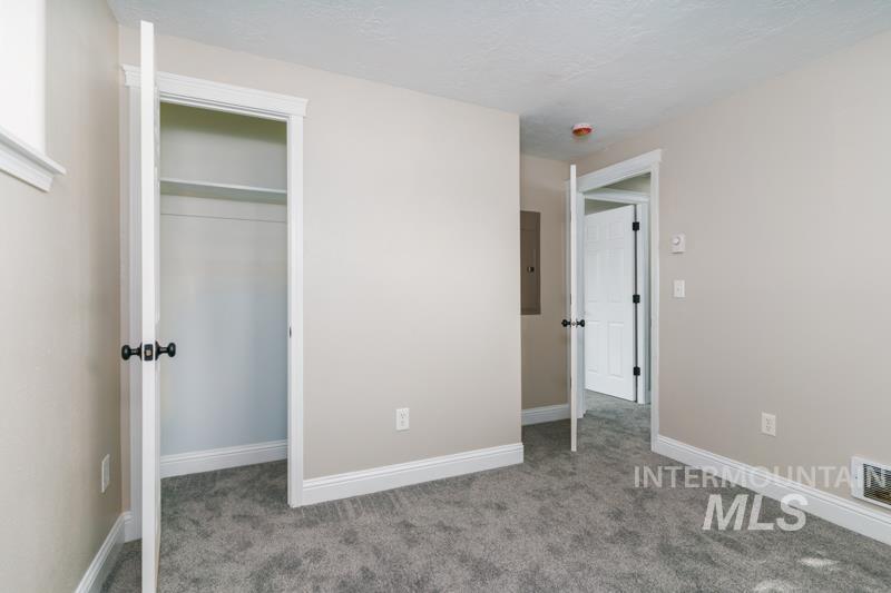 714 Myrtle St, Pocatello, Idaho 83201, 2 Bedrooms, 1 Bathroom, Residential For Sale, Price $209,900, 98996852