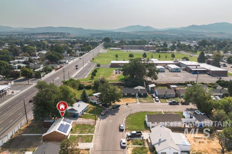 714 Myrtle St, Pocatello, Idaho 83201, 2 Bedrooms, 1 Bathroom, Residential For Sale, Price $209,900, 98996852