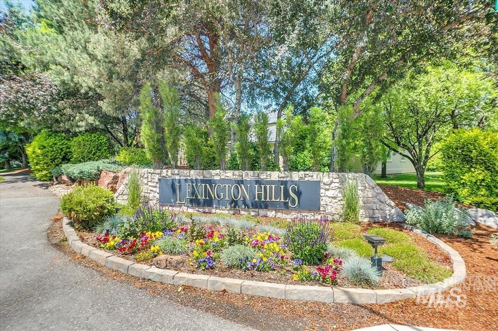 1823 N Radcliffe Way, Eagle, Idaho 83616, 4 Bedrooms, 2.5 Bathrooms, Residential For Sale, Price $774,900,MLS 98996853