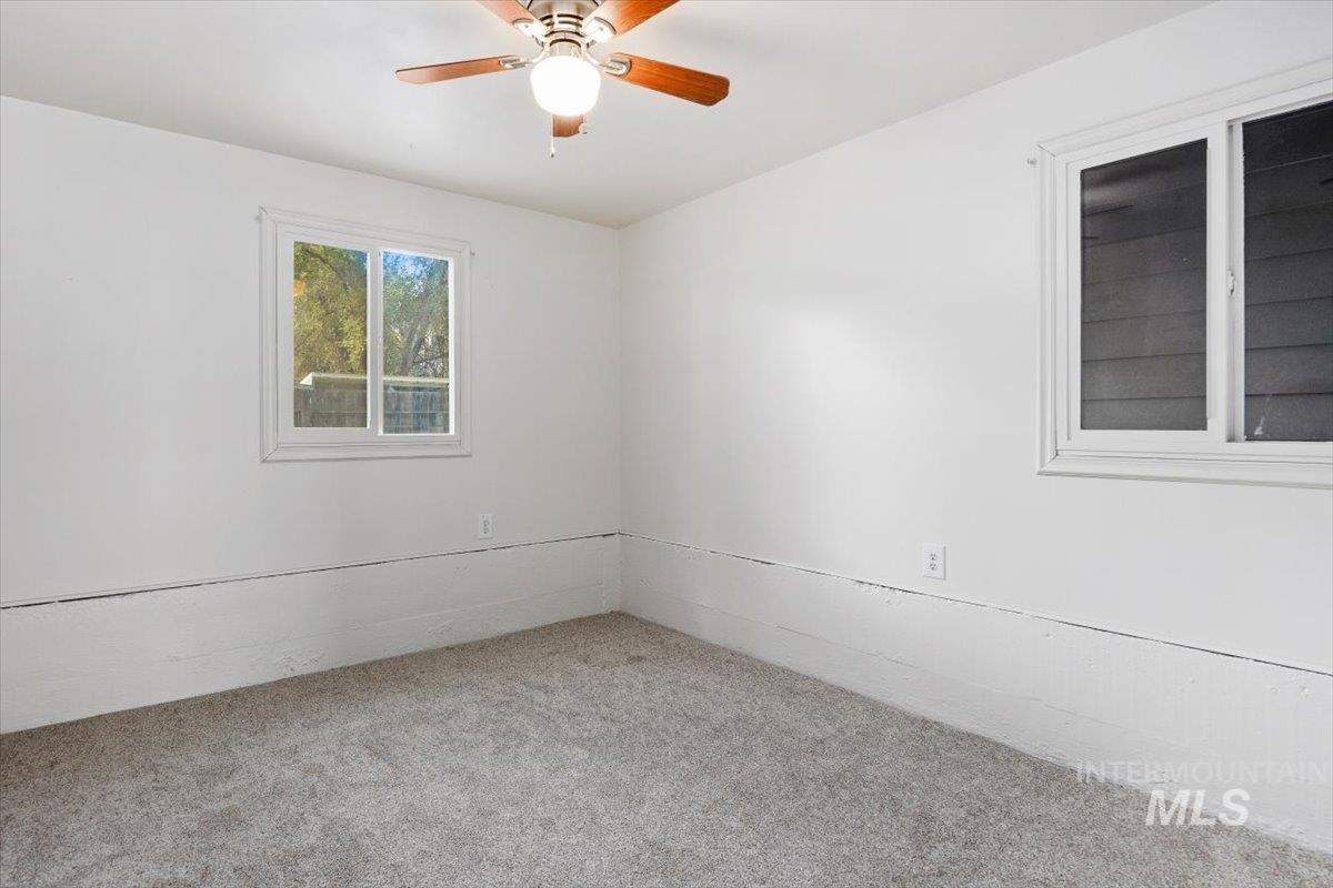 1105 Idaho St, Gooding, Idaho 83330, 4 Bedrooms, 2 Bathrooms, Residential For Sale, Price $324,900,MLS 98996854
