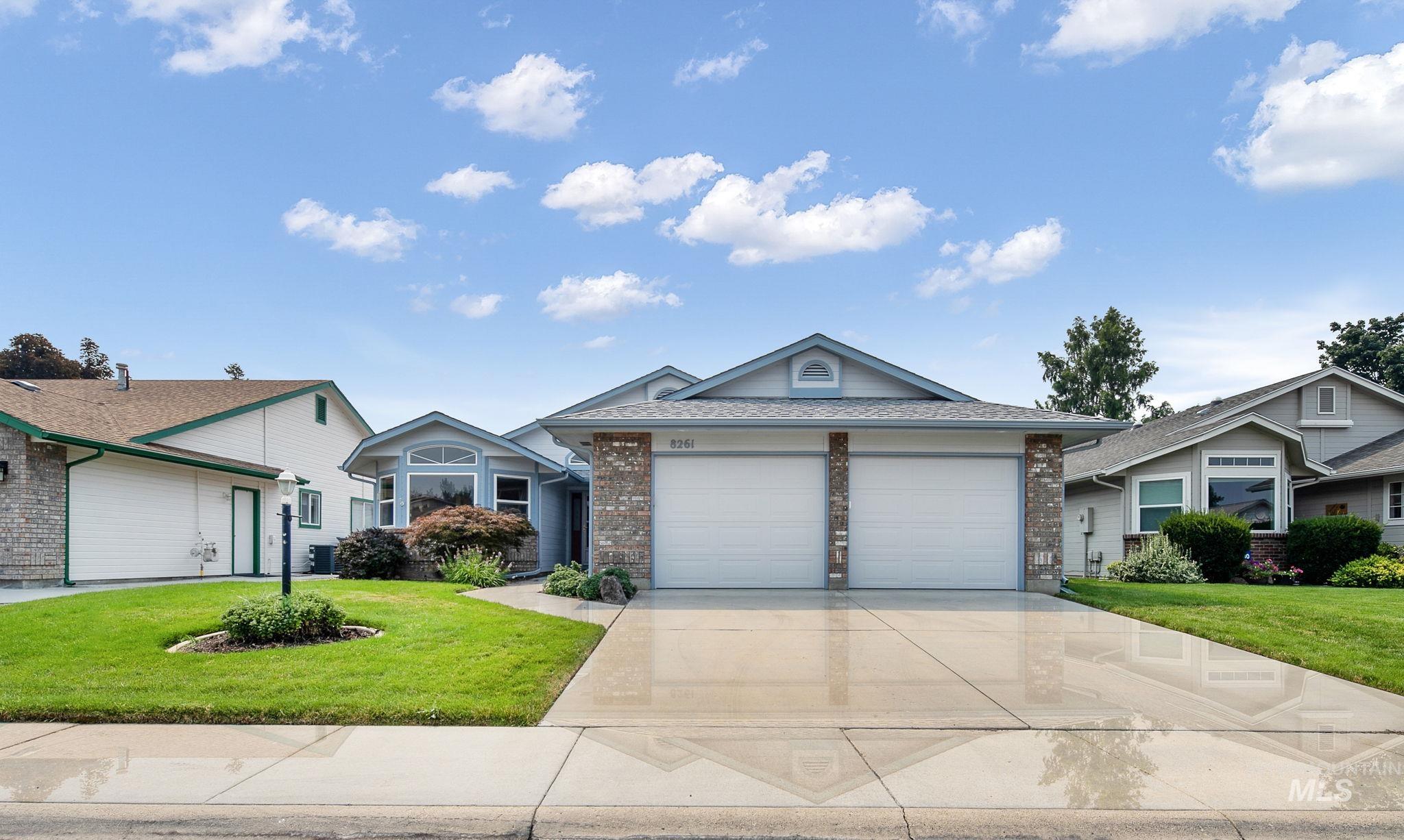 8261 W Echo Falls Ln, Garden City, Idaho 83714, 3 Bedrooms, 2 Bathrooms, Residential For Sale, Price $534,000,MLS 98996855
