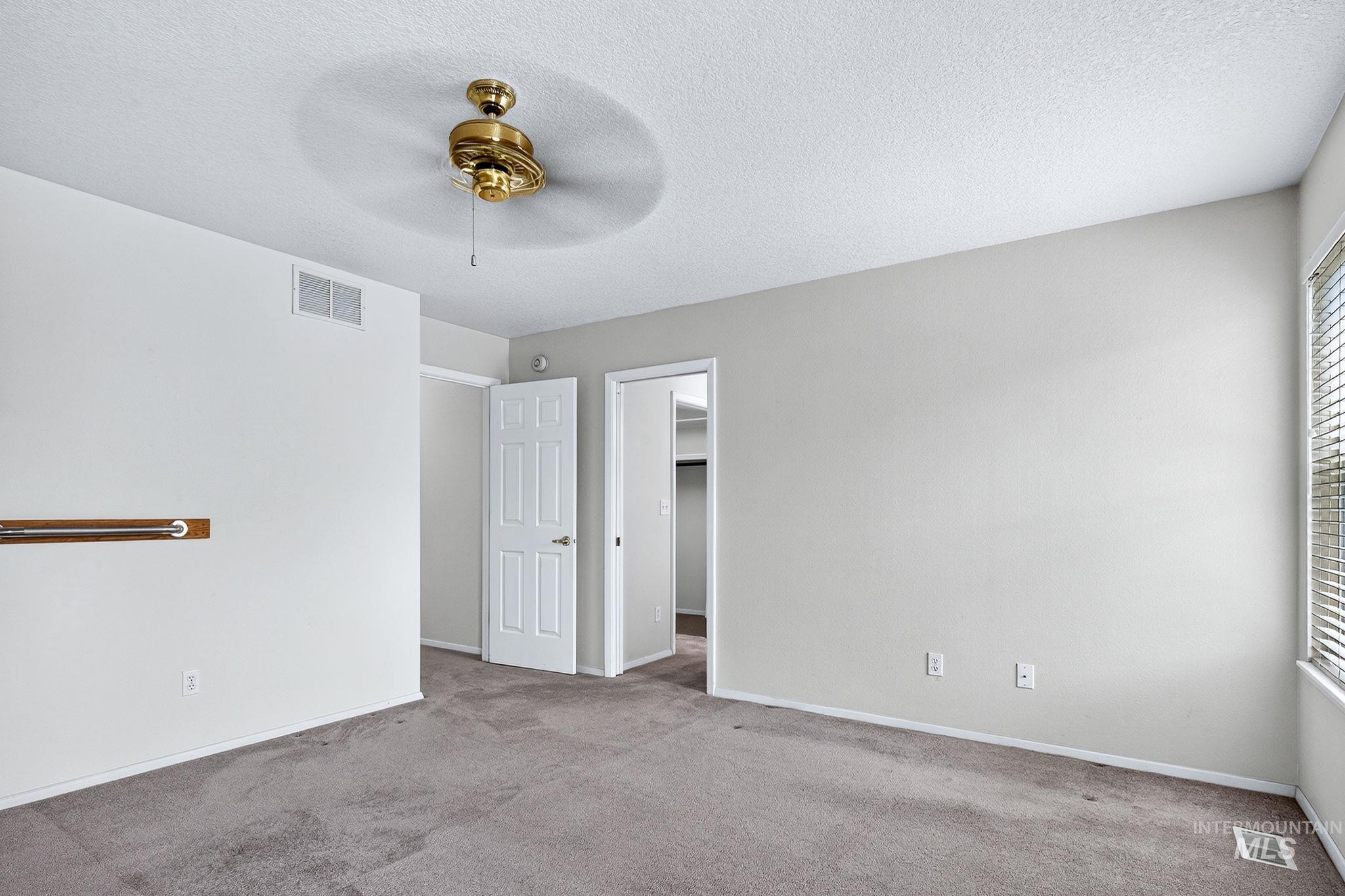 8261 W Echo Falls Ln, Garden City, Idaho 83714, 3 Bedrooms, 2 Bathrooms, Residential For Sale, Price $534,000,MLS 98996855