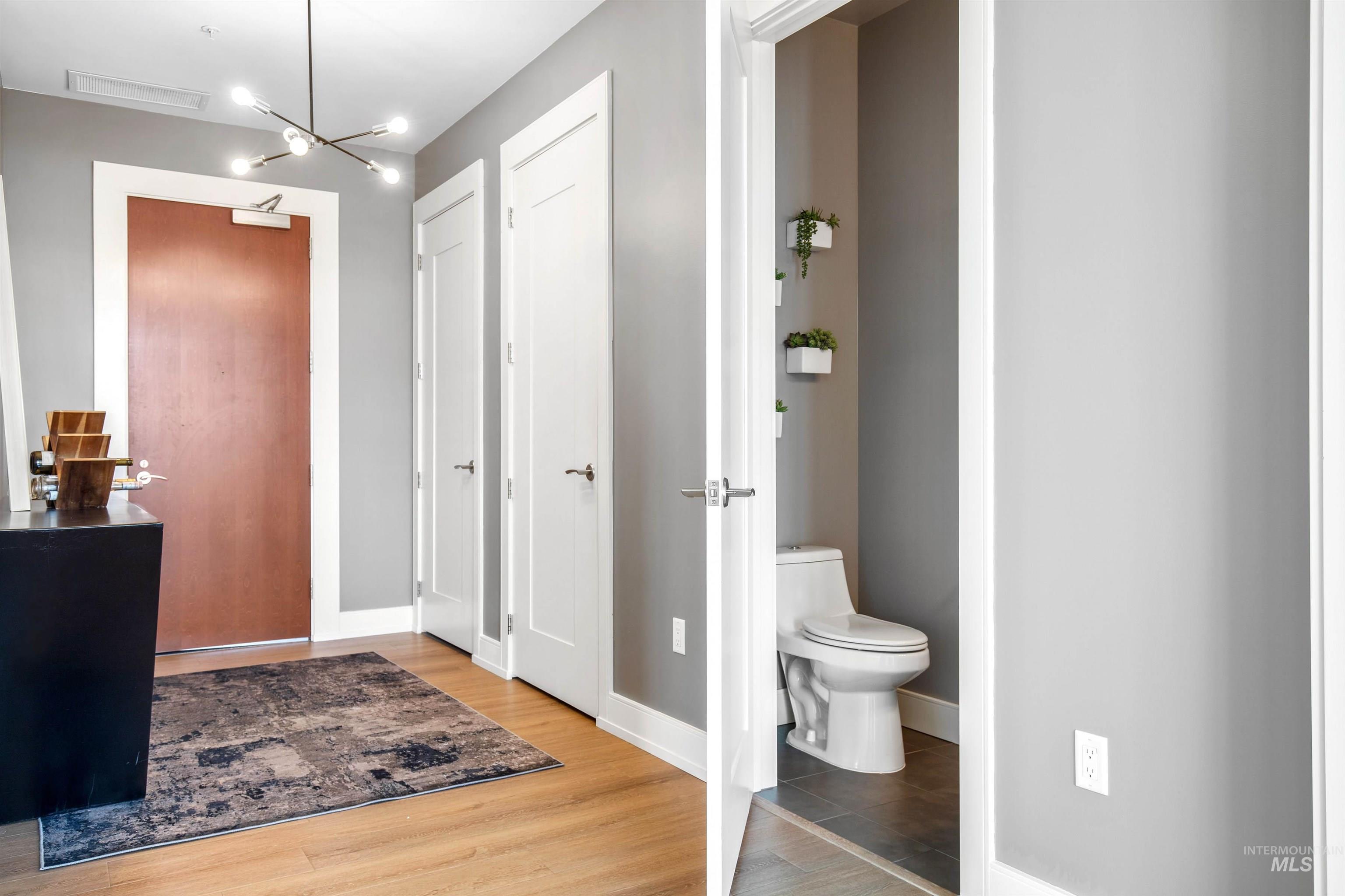 419 S 8th St., Boise, Idaho 83702, 2 Bedrooms, 1.5 Bathrooms, Residential For Sale, Price $700,000,MLS 98996858