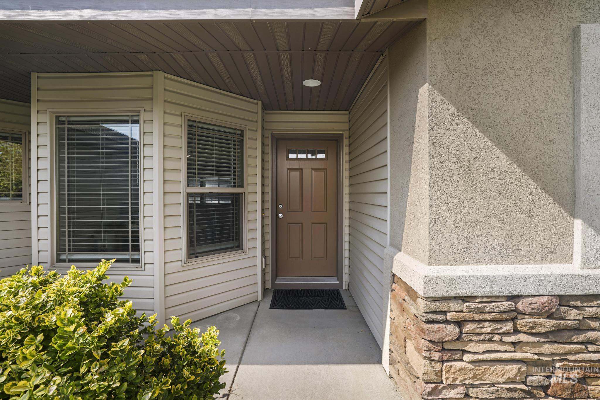 420 Pheasant Rd W, Twin Falls, Idaho 83301, 3 Bedrooms, 2 Bathrooms, Residential For Sale, Price $360,000,MLS 98996859