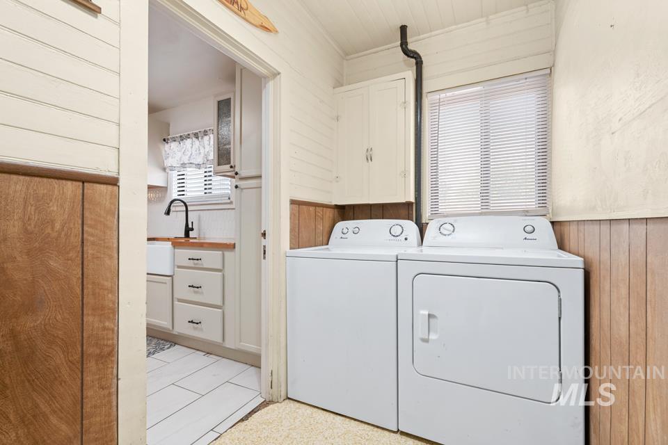 1505 1st Avenue S, Payette, Idaho 83661, 2 Bedrooms, 1 Bathroom, Residential For Sale, Price $299,000,MLS 98996862