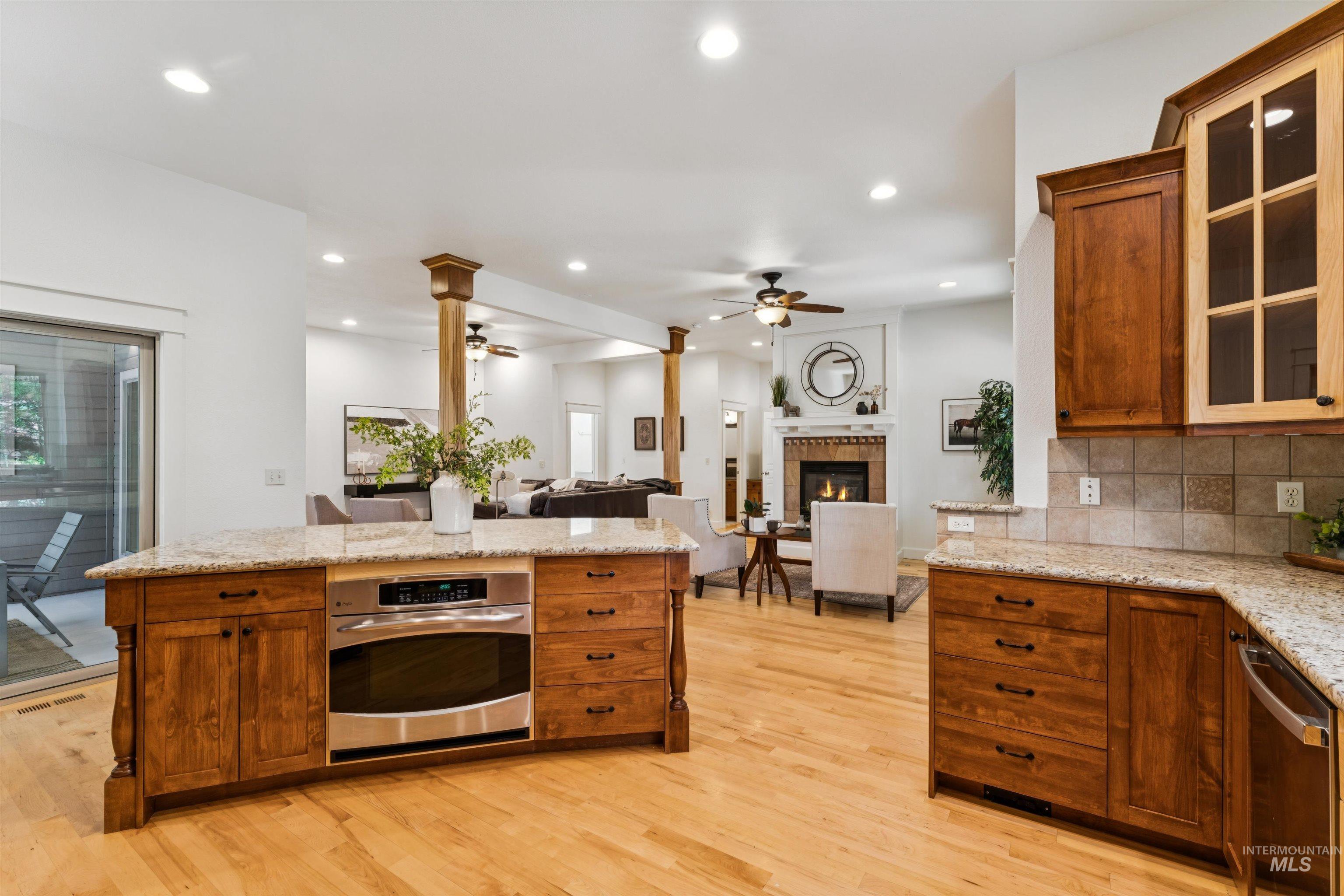 1199 N Macaile, Eagle, Idaho 83616, 4 Bedrooms, 3 Bathrooms, Residential For Sale, Price $839,000,MLS 98996863