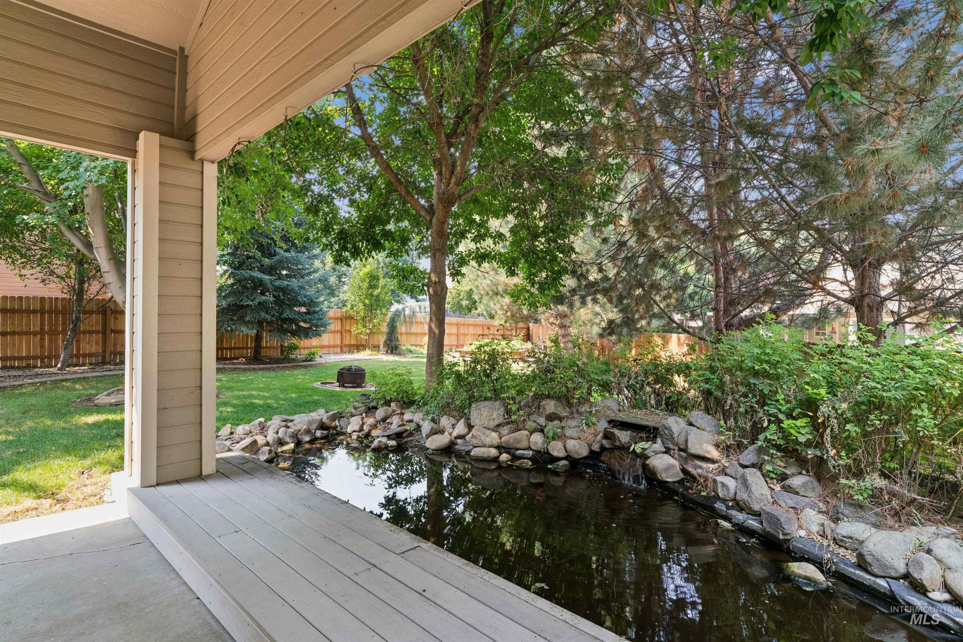 1199 N Macaile, Eagle, Idaho 83616, 4 Bedrooms, 3 Bathrooms, Residential For Sale, Price $839,000,MLS 98996863