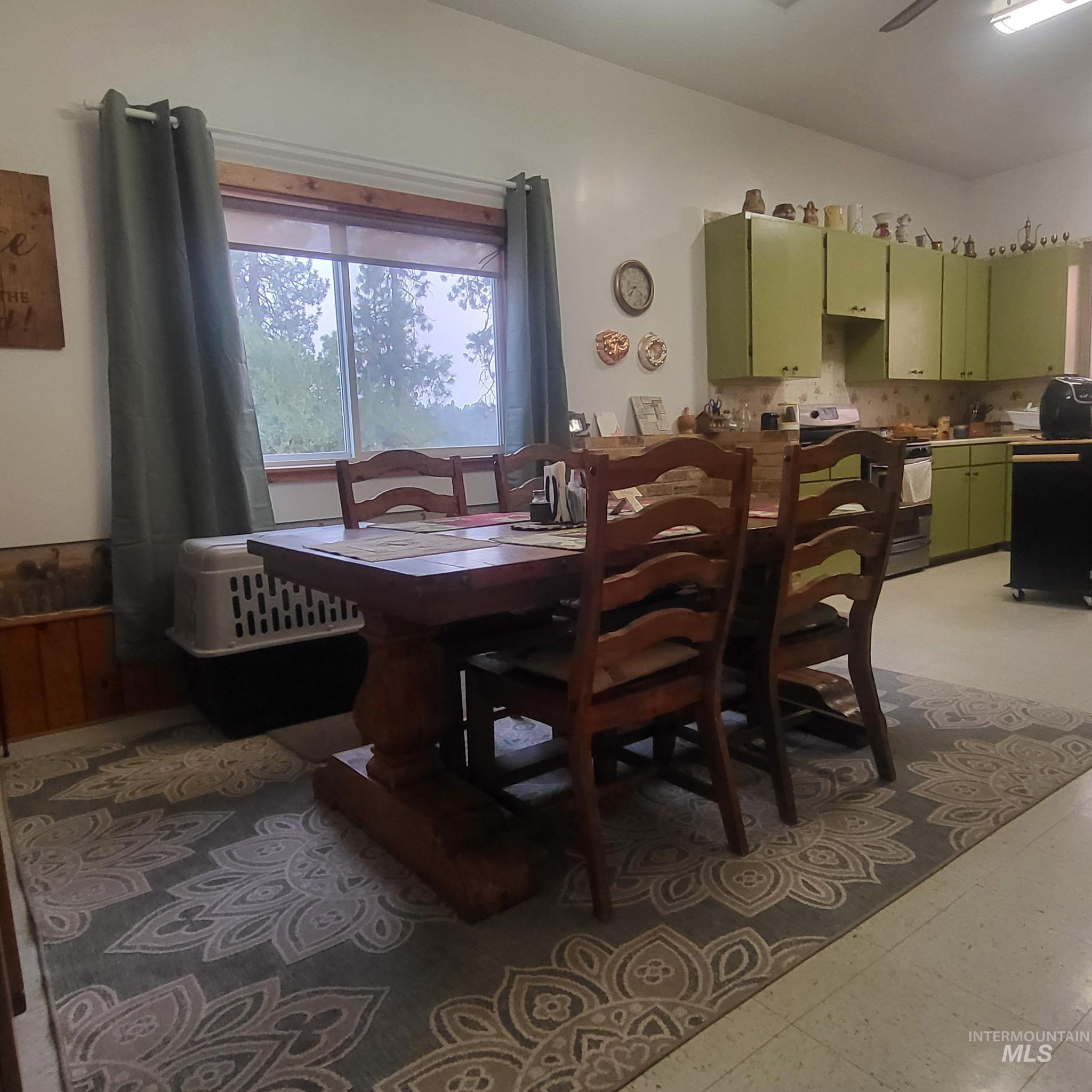 680 Pleasant Valley Road, Clearwater, Idaho 83552, 3 Bedrooms, 1 Bathroom, Residential For Sale, Price $489,000,MLS 98996864