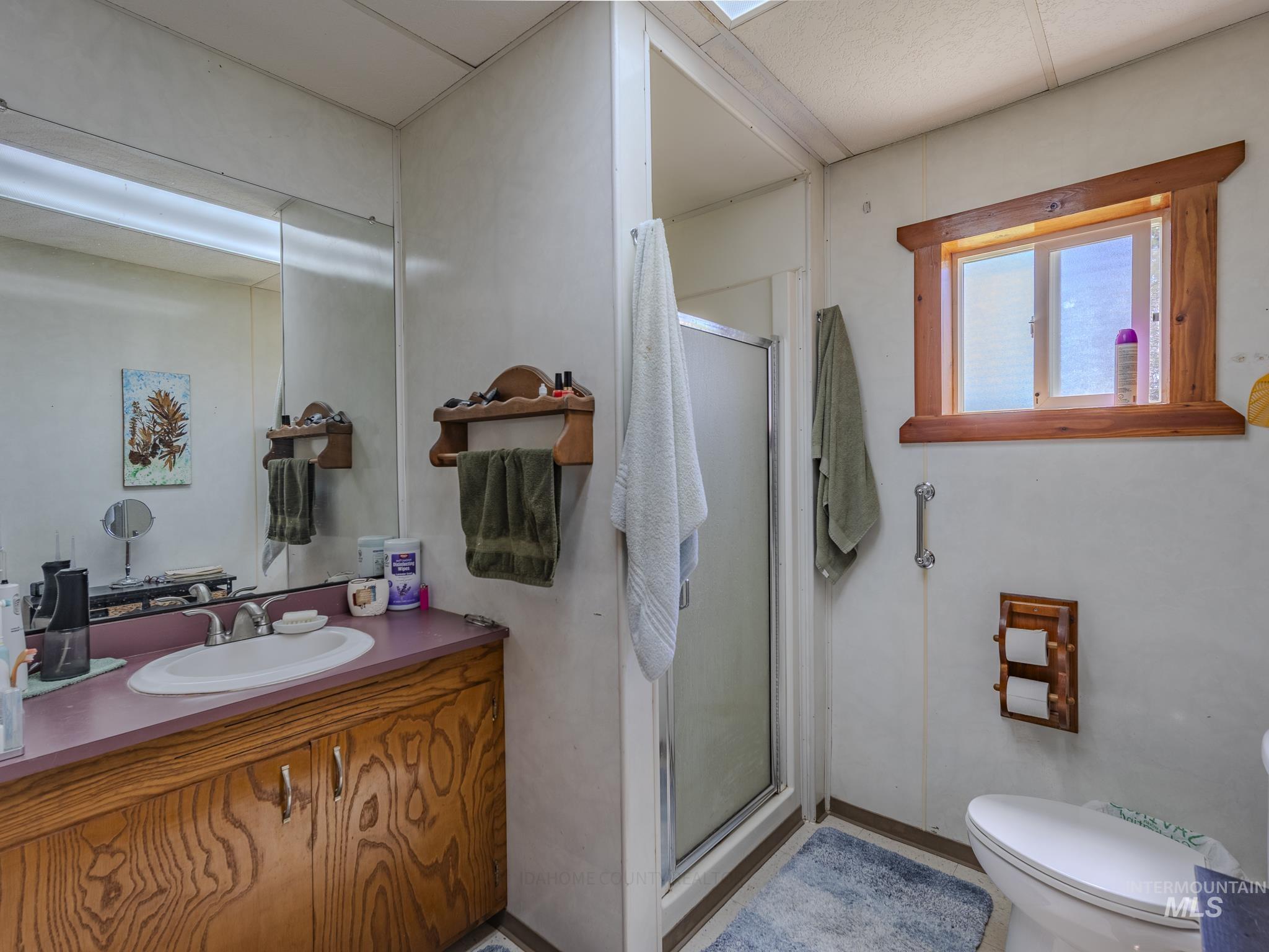680 Pleasant Valley Road, Clearwater, Idaho 83552, 3 Bedrooms, 1 Bathroom, Residential For Sale, Price $489,000,MLS 98996864