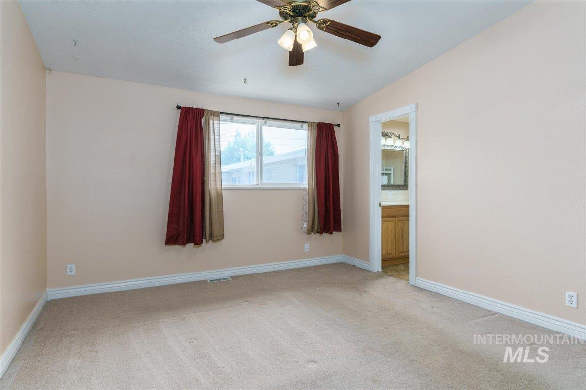 1398 Santa Anita Ave, Pocatello, Idaho 83201, 5 Bedrooms, 3 Bathrooms, Residential For Sale, Price $345,000,MLS 98996865