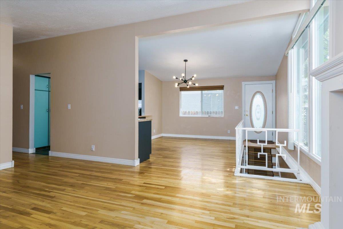 1398 Santa Anita Ave, Pocatello, Idaho 83201, 5 Bedrooms, 3 Bathrooms, Residential For Sale, Price $345,000,MLS 98996865