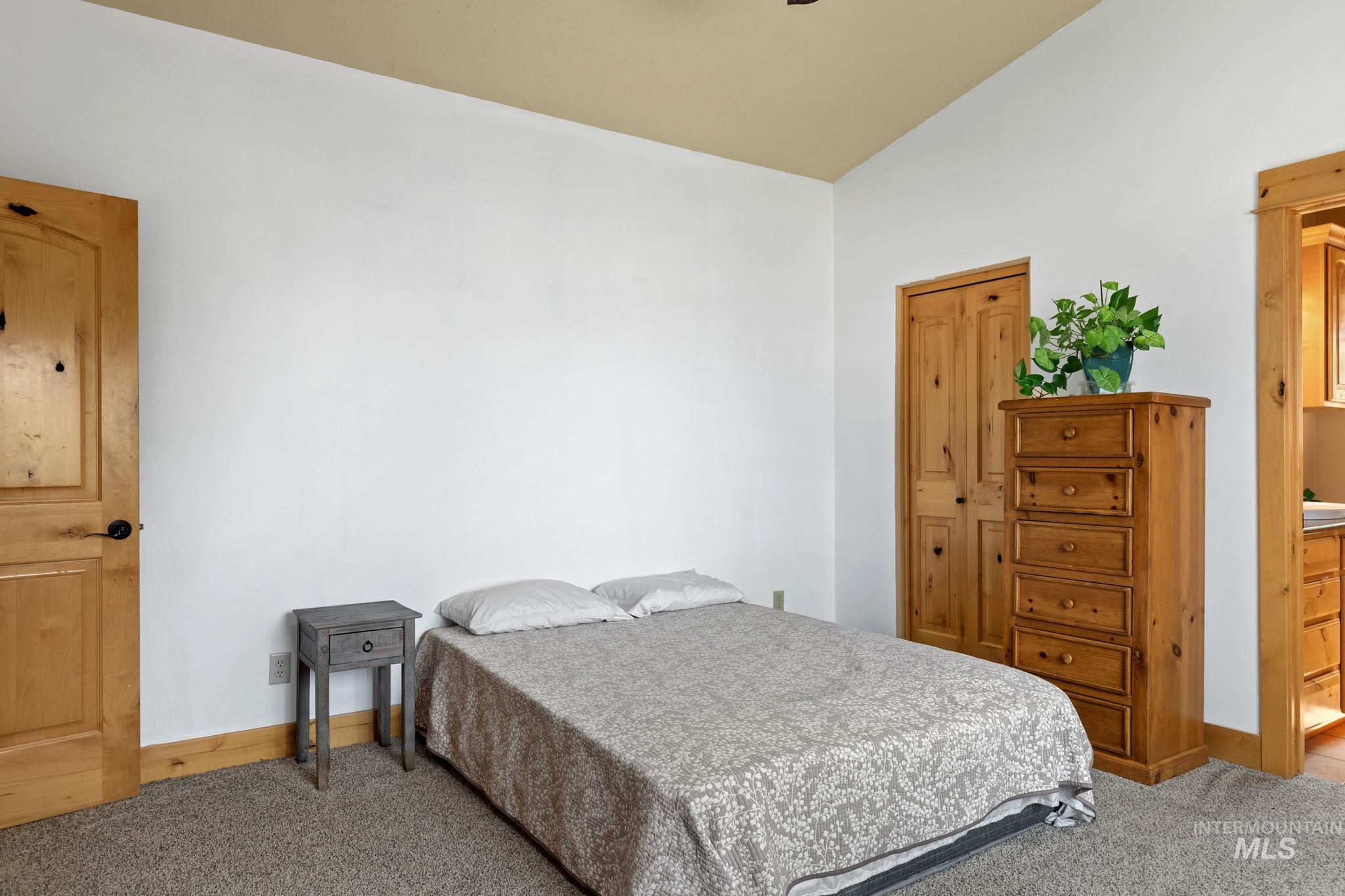 4010 Elmore Rd, Parma, Idaho 83660, 5 Bedrooms, 4 Bathrooms, Residential For Sale, Price $875,000, 98996866
