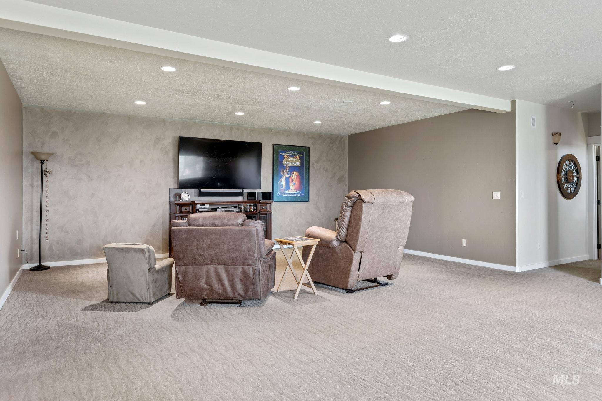 4010 Elmore Rd, Parma, Idaho 83660, 5 Bedrooms, 4 Bathrooms, Residential For Sale, Price $875,000, 98996866