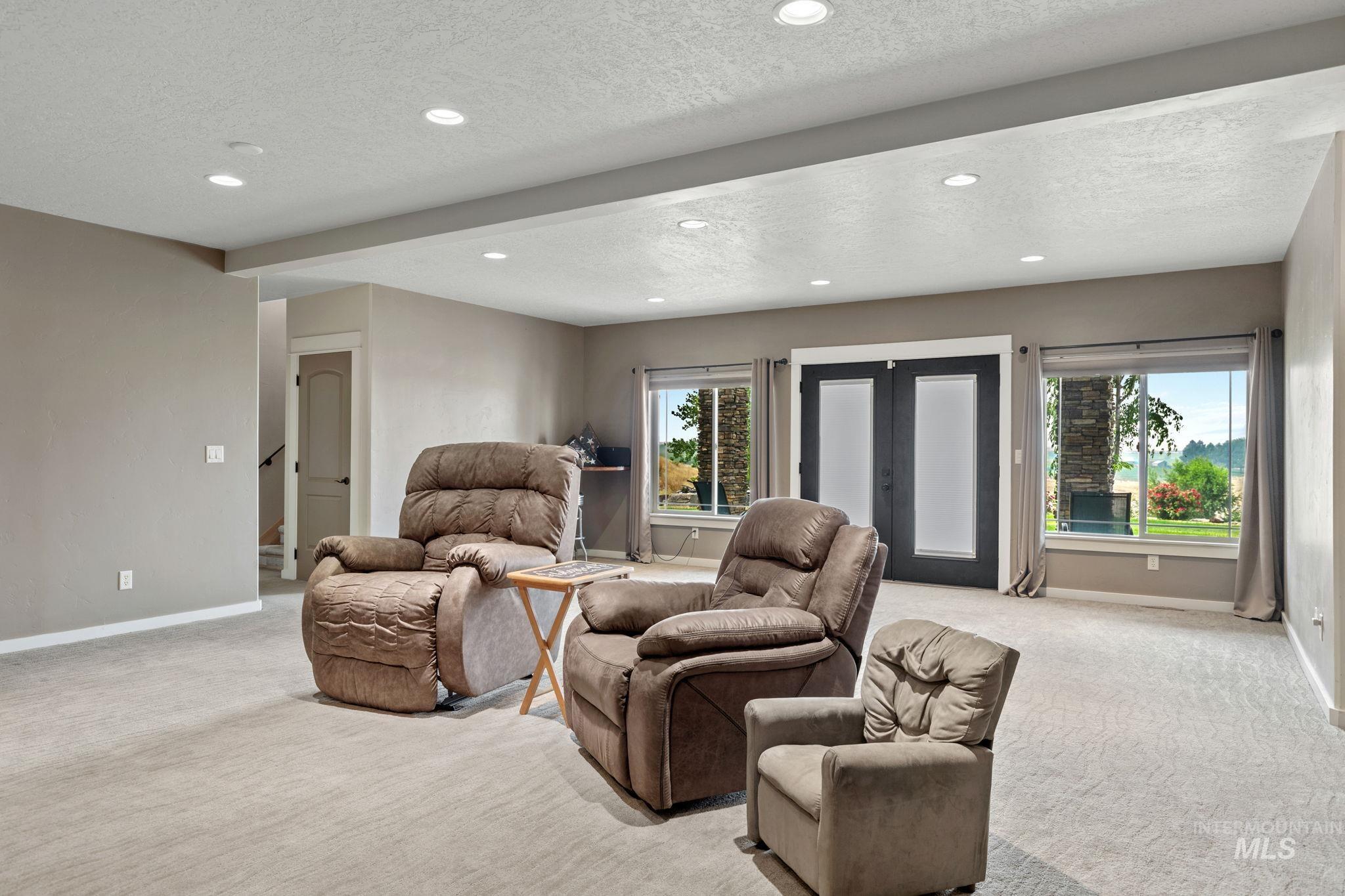 4010 Elmore Rd, Parma, Idaho 83660, 5 Bedrooms, 4 Bathrooms, Residential For Sale, Price $875,000, 98996866