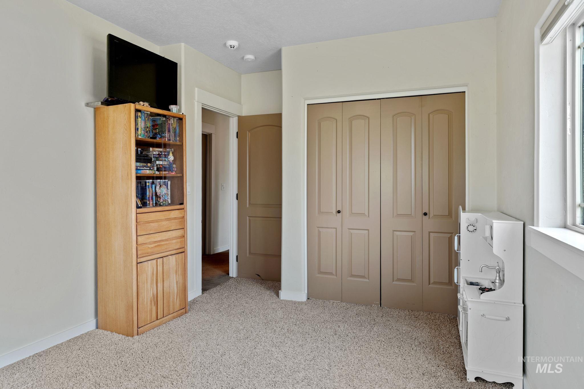 4010 Elmore Rd, Parma, Idaho 83660, 5 Bedrooms, 4 Bathrooms, Residential For Sale, Price $875,000, 98996866