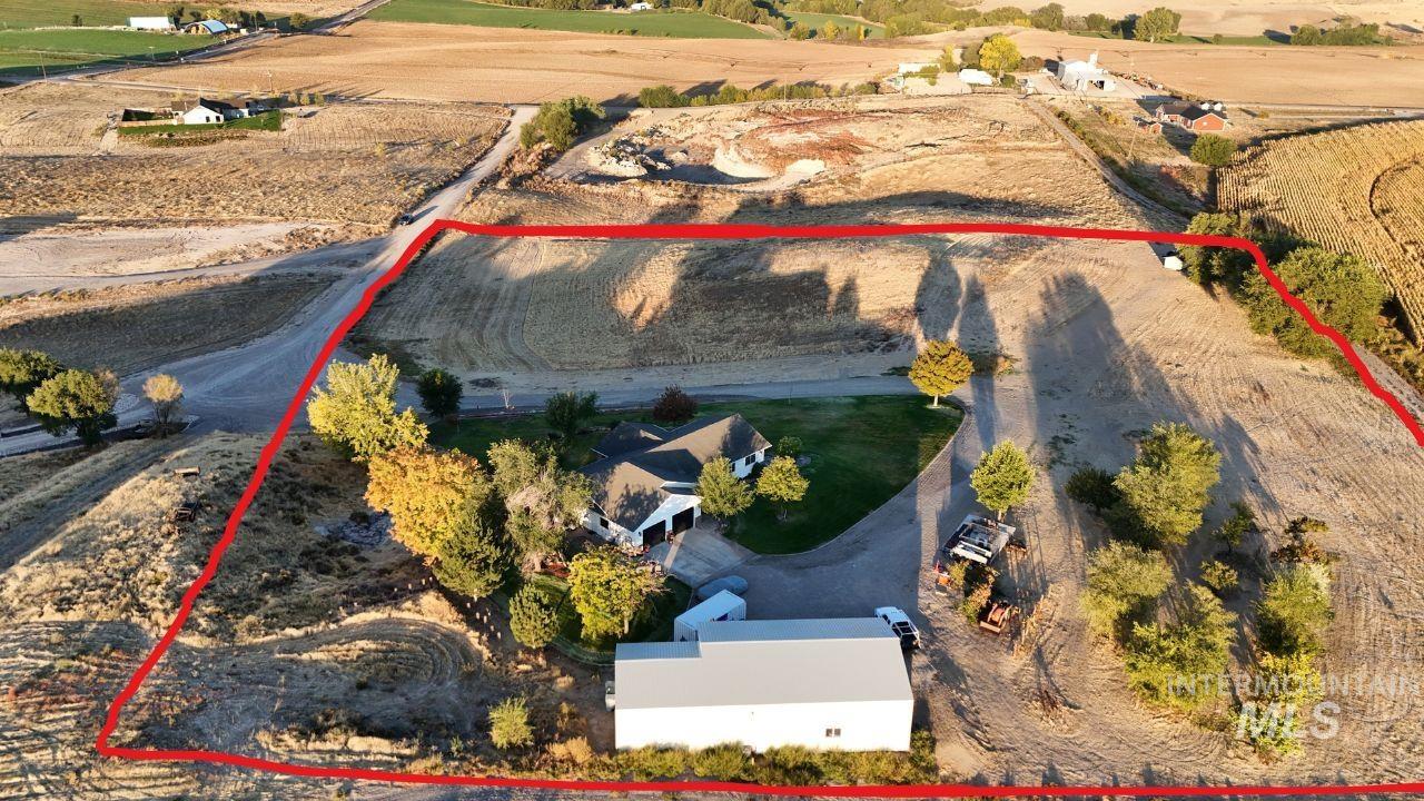 4010 Elmore Rd, Parma, Idaho 83660, 5 Bedrooms, 4 Bathrooms, Residential For Sale, Price $875,000,MLS 98996866