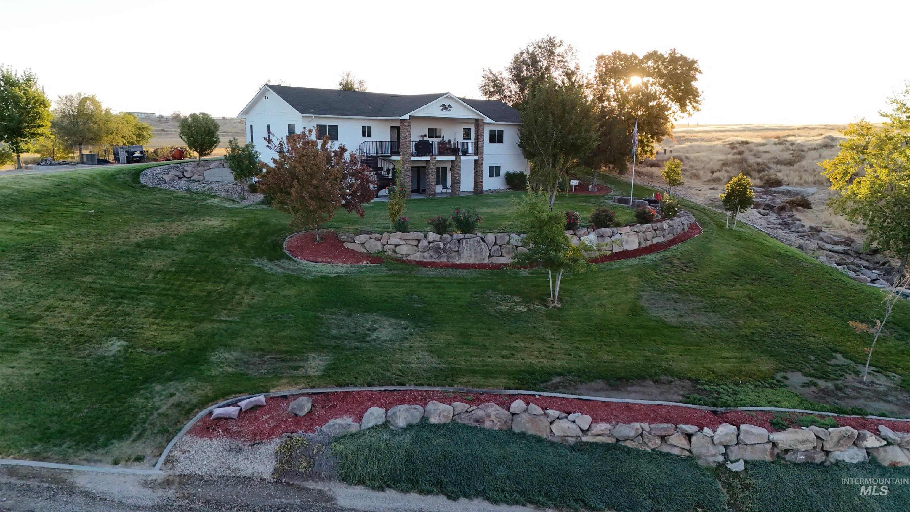 4010 Elmore Rd, Parma, Idaho 83660, 5 Bedrooms, 4 Bathrooms, Residential For Sale, Price $875,000,MLS 98996866