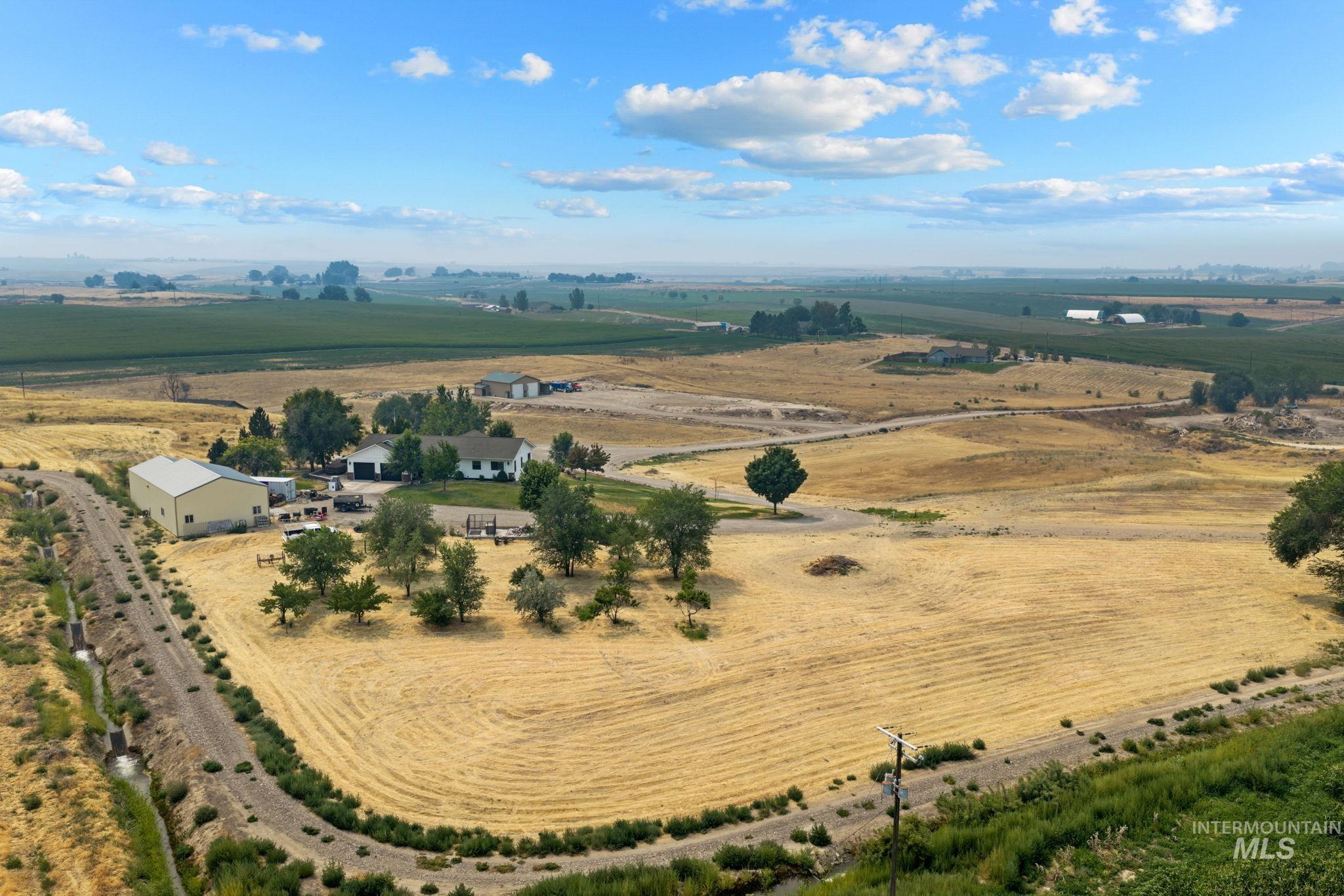 4010 Elmore Rd, Parma, Idaho 83660, 5 Bedrooms, 4 Bathrooms, Residential For Sale, Price $875,000, 98996866