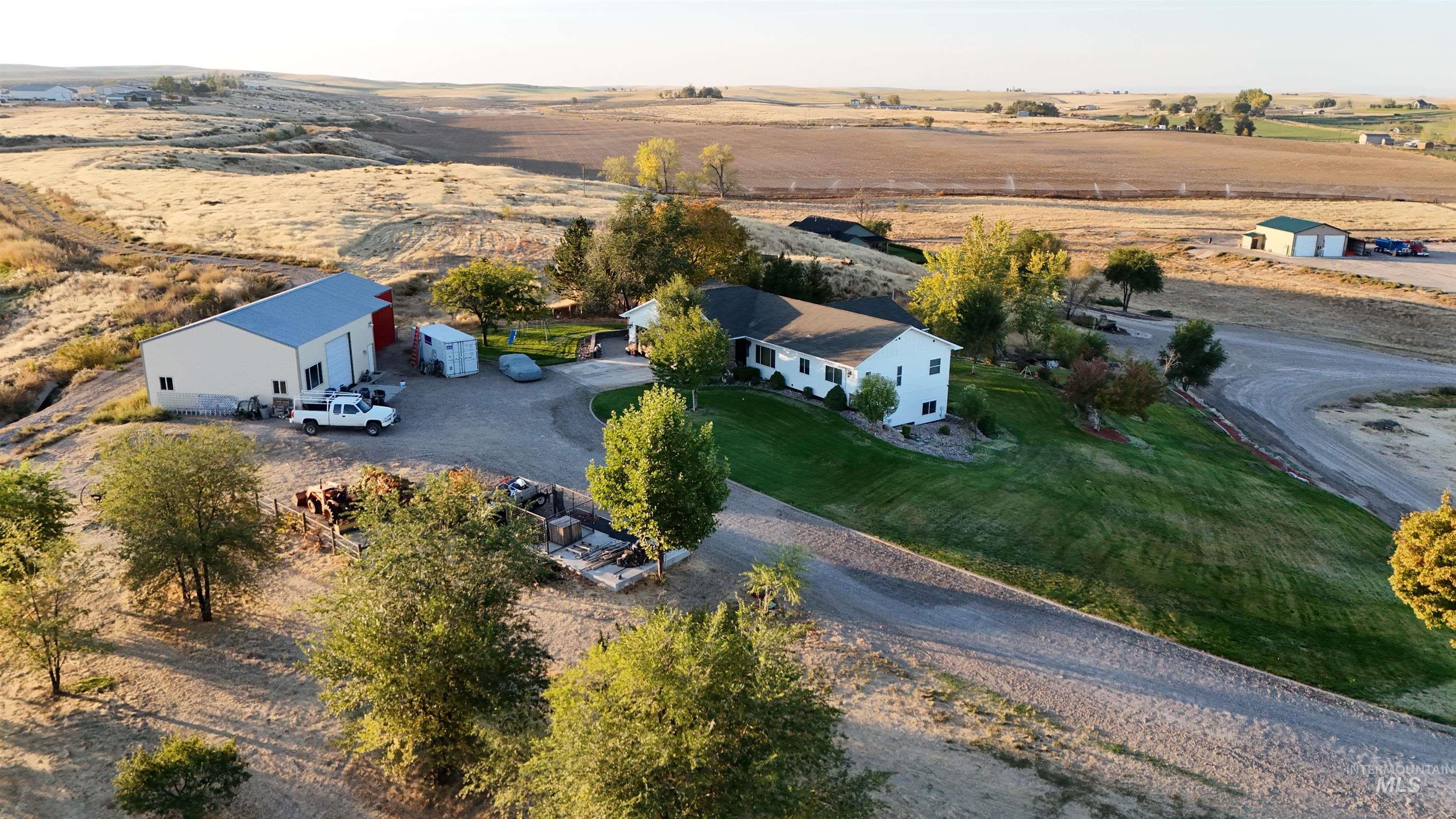 4010 Elmore Rd, Parma, Idaho 83660, 5 Bedrooms, 4 Bathrooms, Residential For Sale, Price $875,000,MLS 98996866