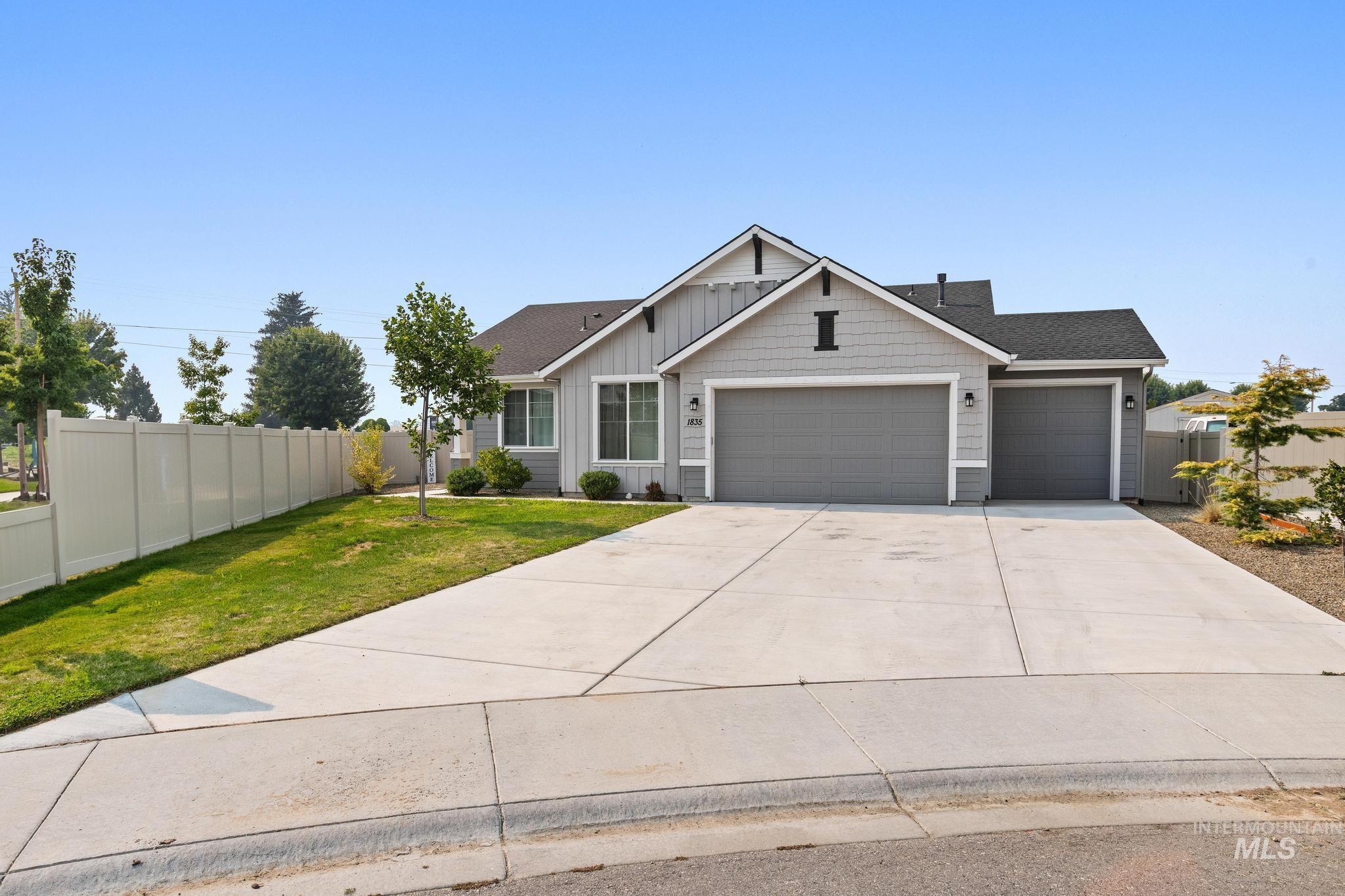 1835 N Burnam Ave, Star, Idaho 83669, 3 Bedrooms, 2 Bathrooms, Residential For Sale, Price $529,900,MLS 98996867
