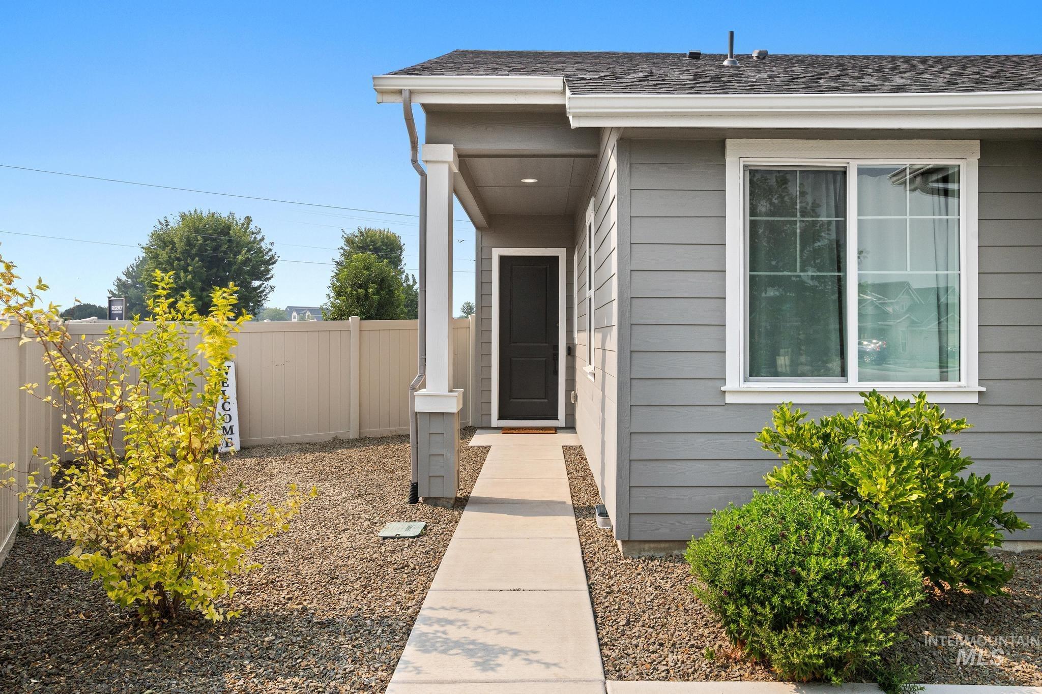 1835 N Burnam Ave, Star, Idaho 83669, 3 Bedrooms, 2 Bathrooms, Residential For Sale, Price $529,900,MLS 98996867
