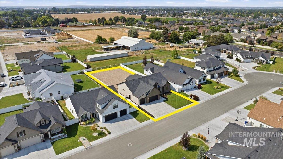 3068 Moonrise Road, Twin Falls, Idaho 83301, 4 Bedrooms, 3 Bathrooms, Residential For Sale, Price $689,999, 98996868