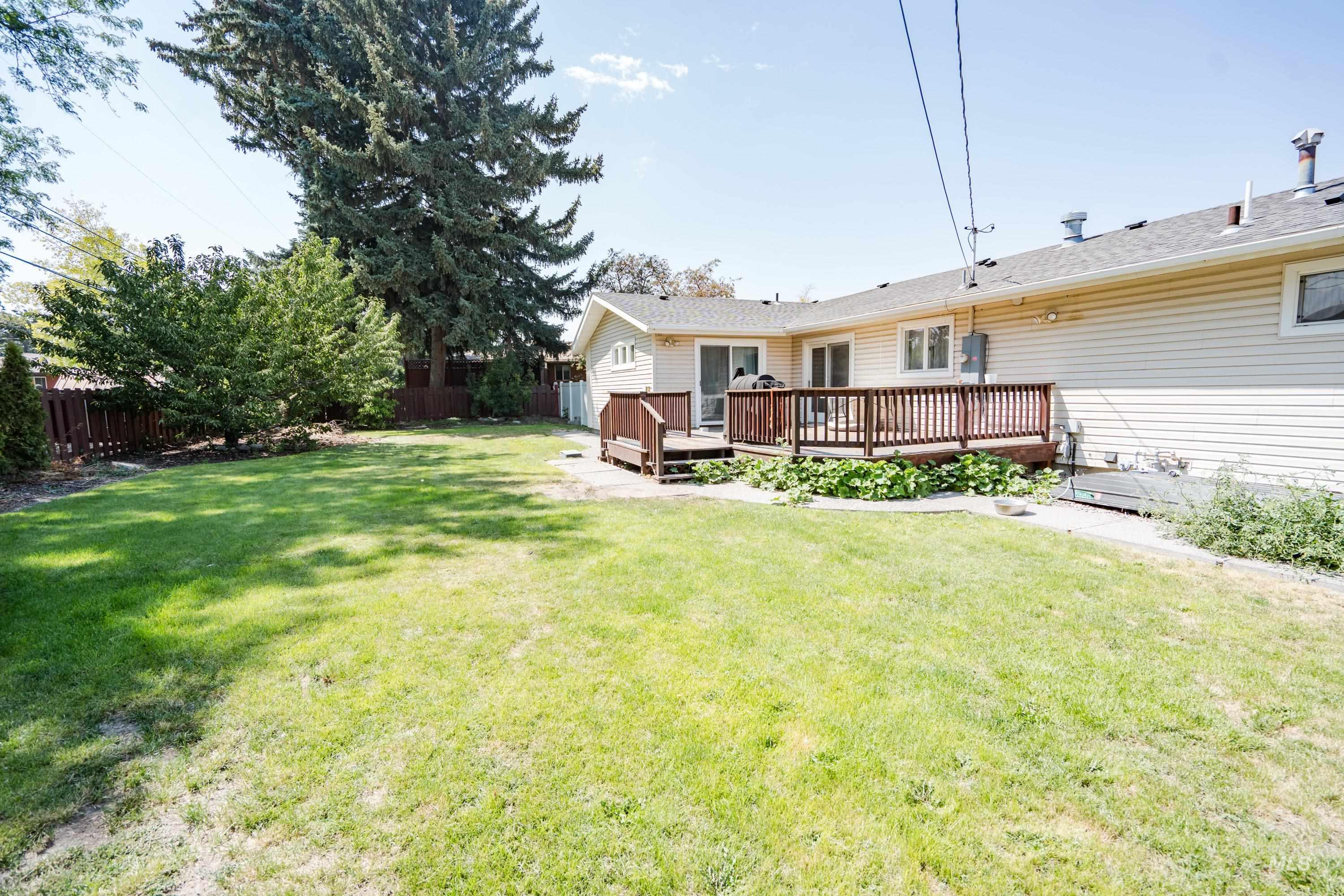 635 Birch Dr, Burley, Idaho 83318, 6 Bedrooms, 3 Bathrooms, Residential For Sale, Price $490,000,MLS 98996870