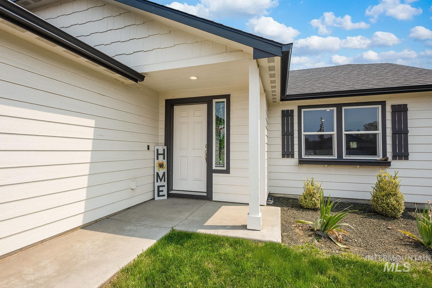 510 Bolson Pl, Caldwell, Idaho 83605, 3 Bedrooms, 2 Bathrooms, Residential For Sale, Price $369,900,MLS 98996871