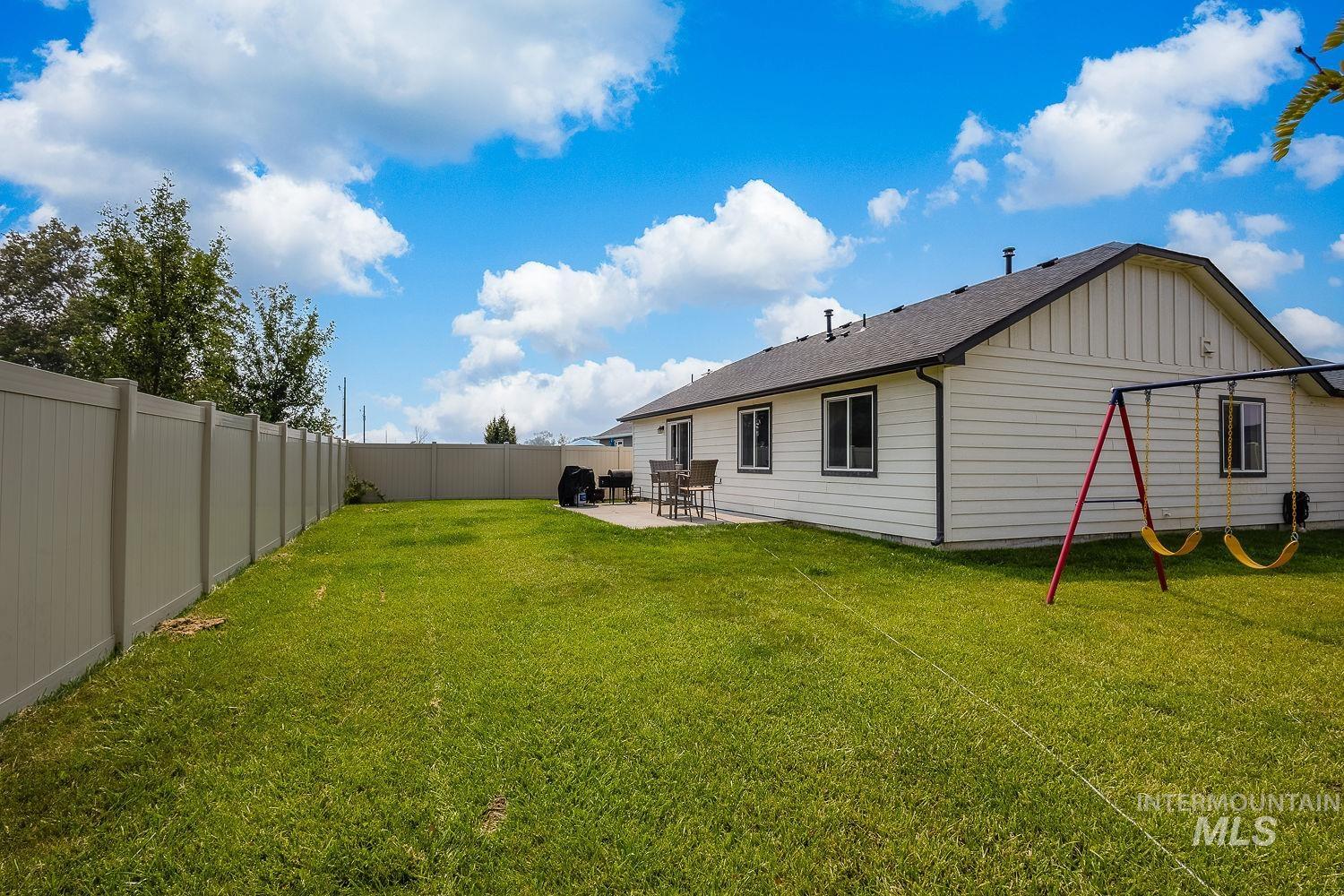 510 Bolson Pl, Caldwell, Idaho 83605, 3 Bedrooms, 2 Bathrooms, Residential For Sale, Price $369,900,MLS 98996871